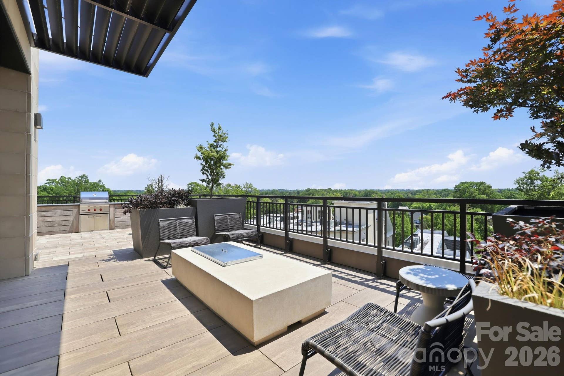 130 Cherokee Road, #406, Charlotte, NC 28207 130 Cherokee Road, #406, Charlotte, NC 28207