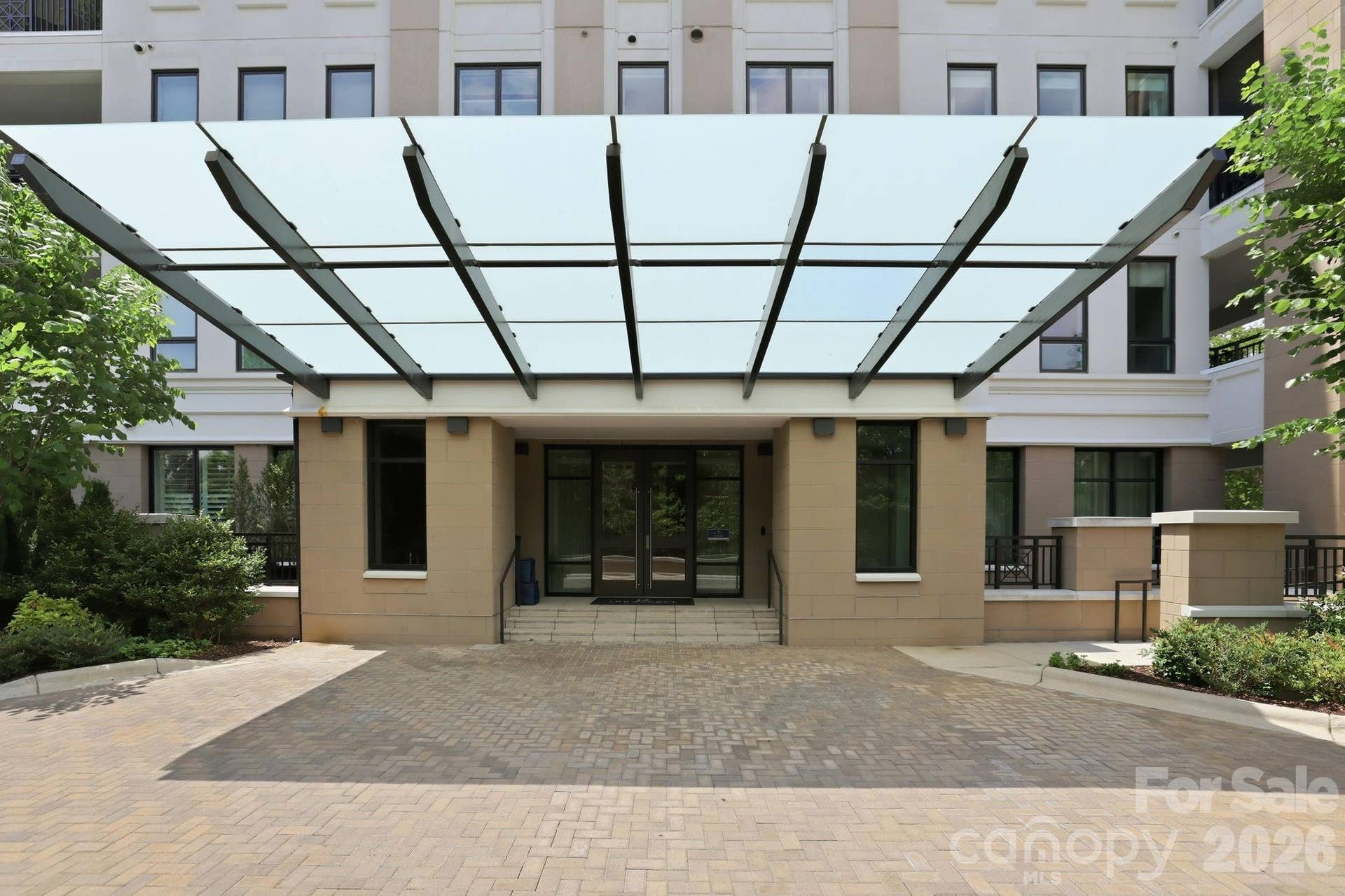 130 Cherokee Road, #406, Charlotte, NC 28207 130 Cherokee Road, #406, Charlotte, NC 28207