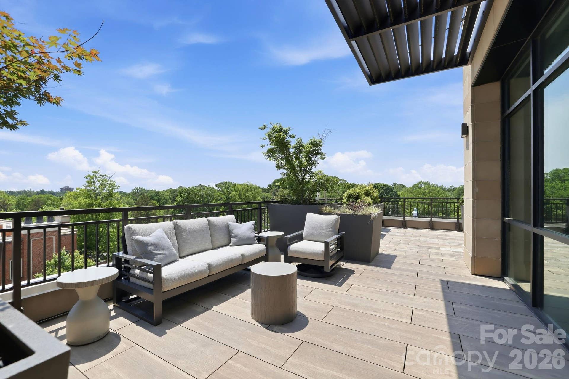 130 Cherokee Road, #406, Charlotte, NC 28207 130 Cherokee Road, #406, Charlotte, NC 28207