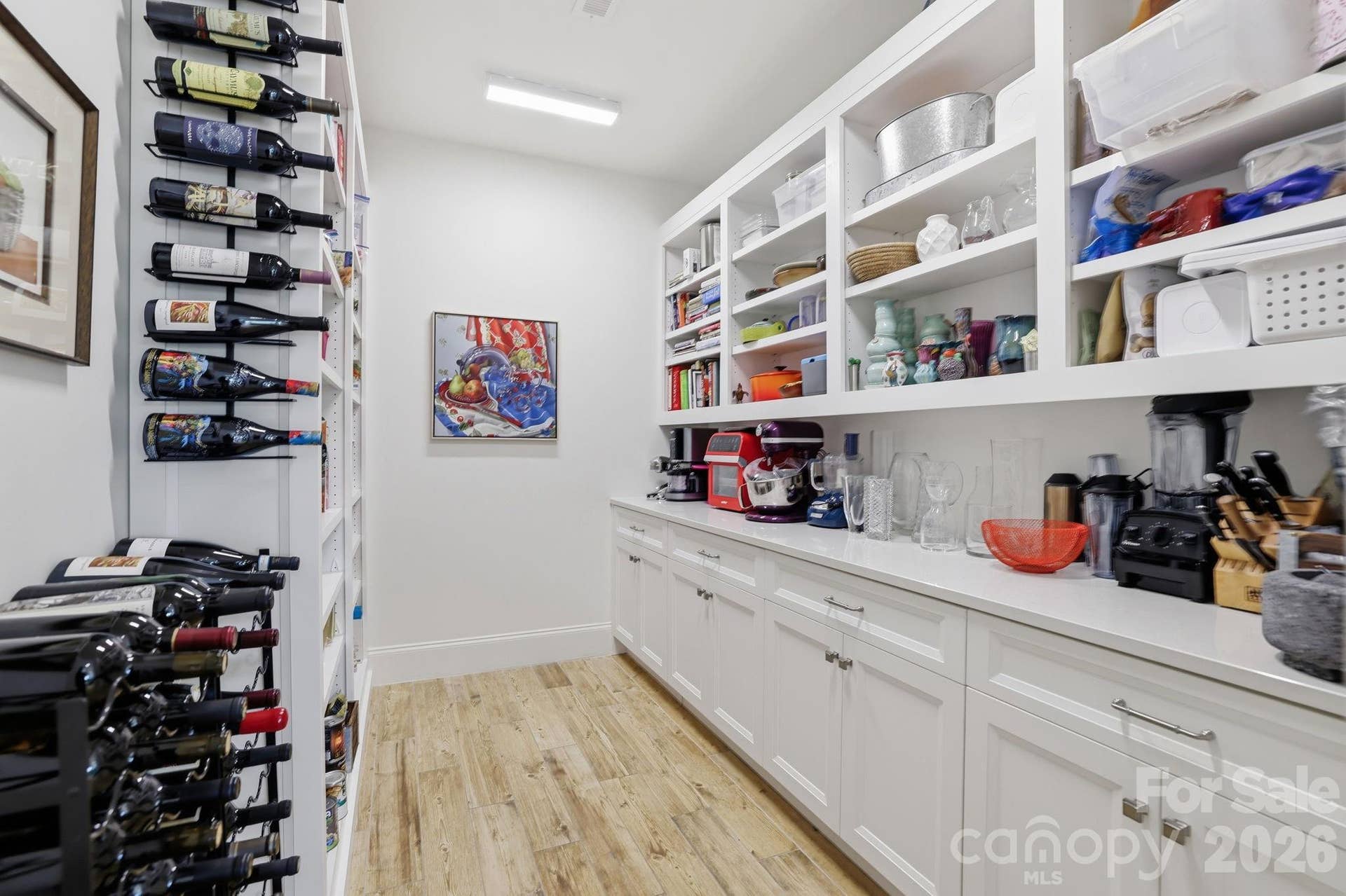 130 Cherokee Road, #406, Charlotte, NC 28207 130 Cherokee Road, #406, Charlotte, NC 28207