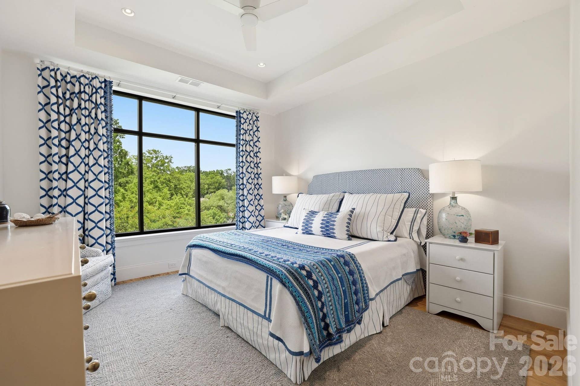 130 Cherokee Road, #406, Charlotte, NC 28207 130 Cherokee Road, #406, Charlotte, NC 28207