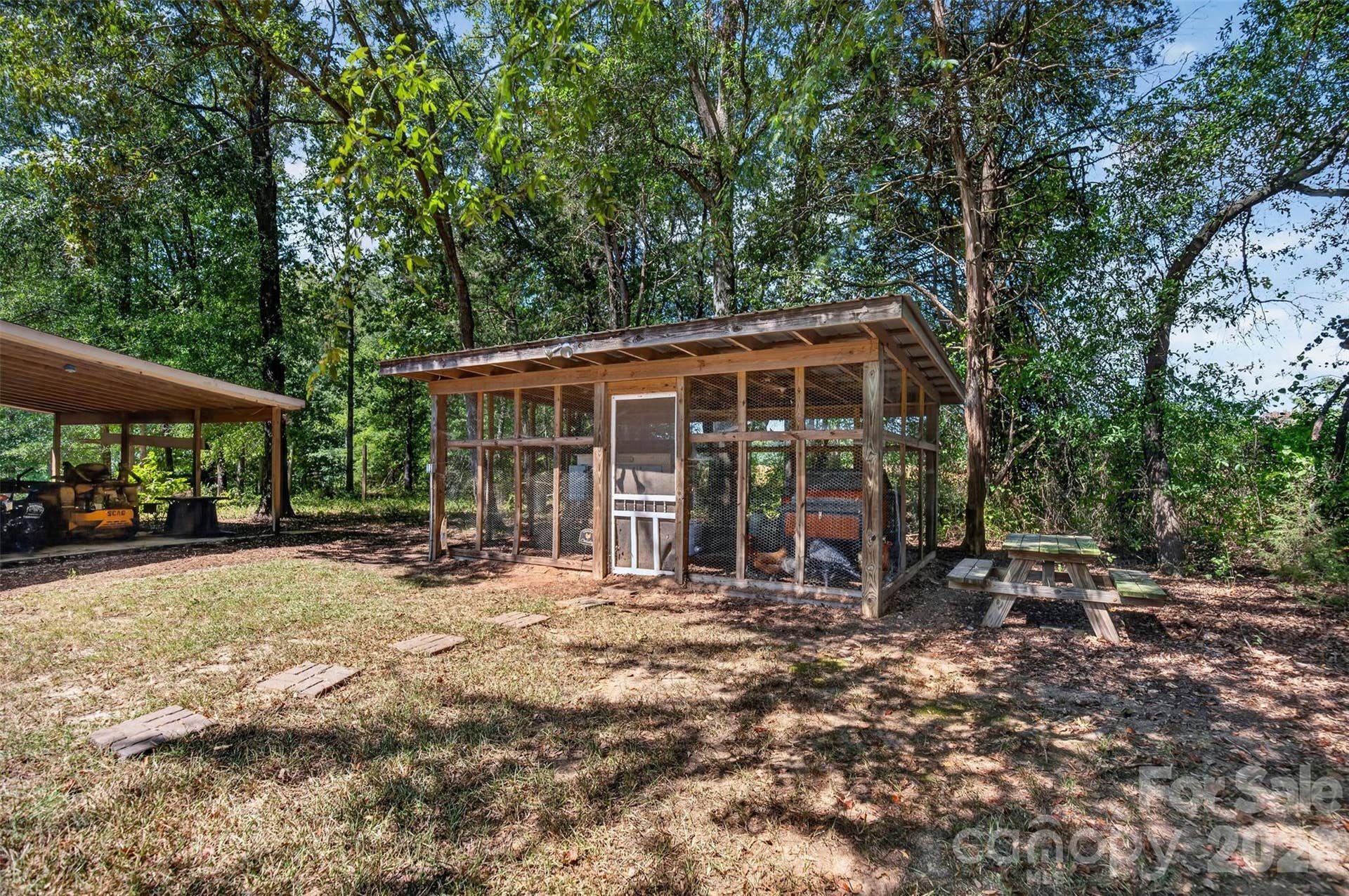 4043 Thompson Road, Lancaster, SC 29720 4043 Thompson Road, Lancaster, SC 29720