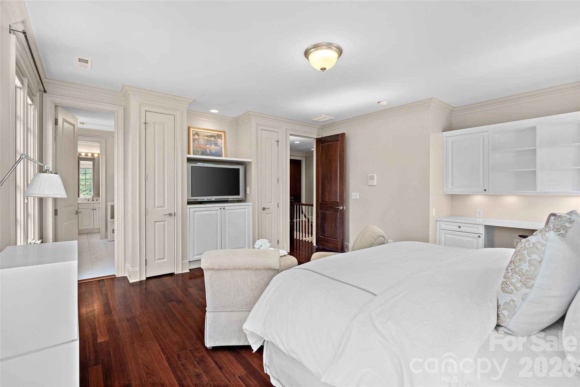 925 Harvard Place, Charlotte, NC 28207 925 Harvard Place, Charlotte, NC 28207