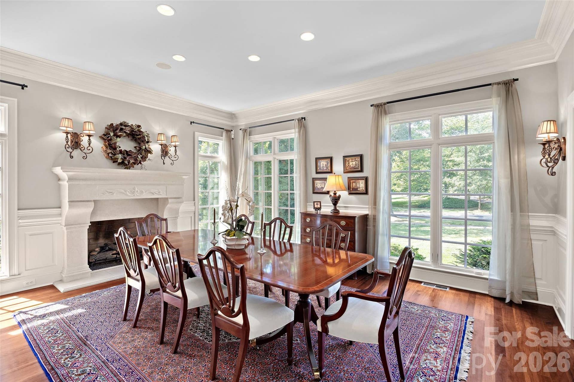 925 Harvard Place, Charlotte, NC 28207 925 Harvard Place, Charlotte, NC 28207