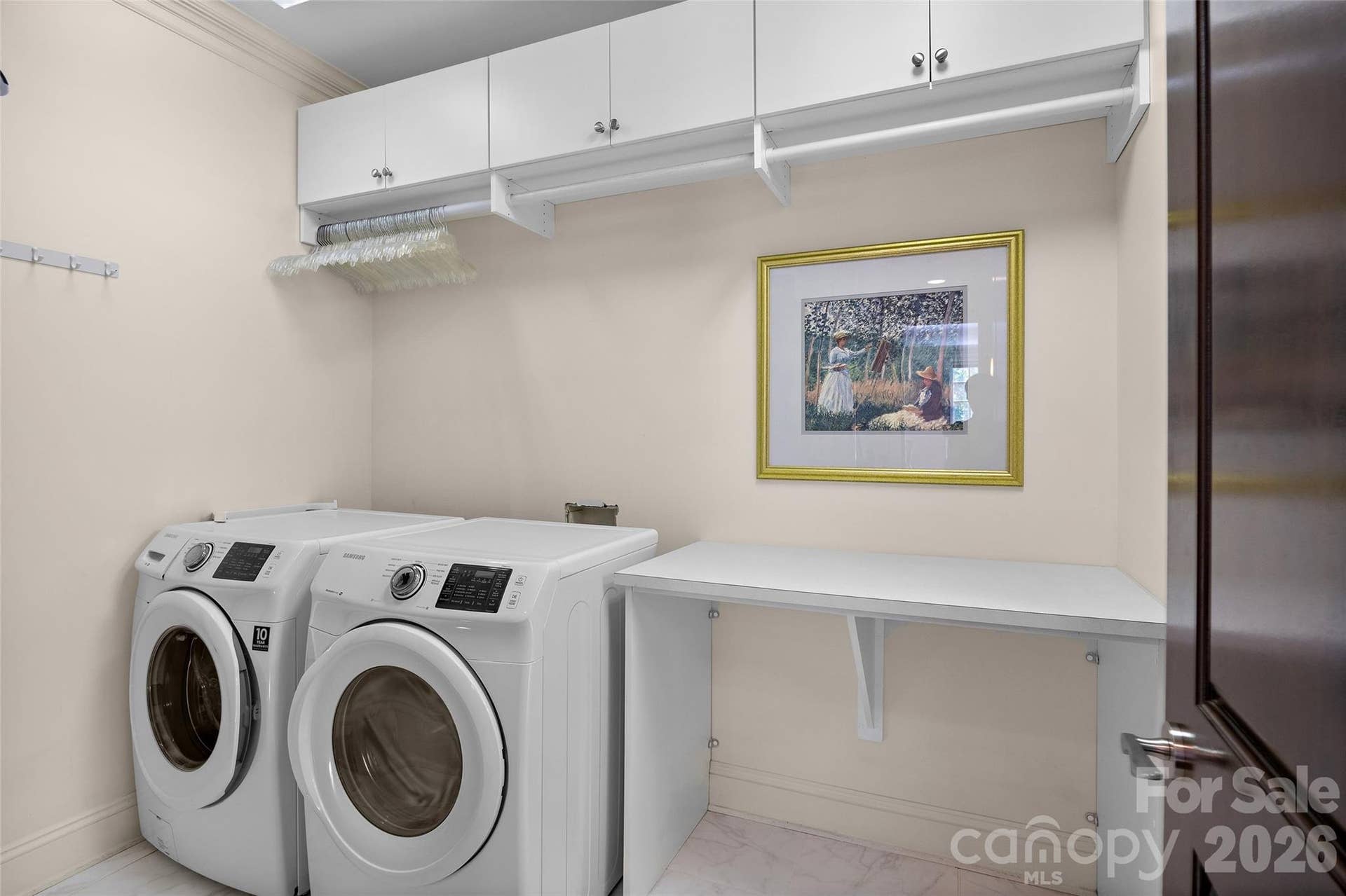 925 Harvard Place, Charlotte, NC 28207 925 Harvard Place, Charlotte, NC 28207
