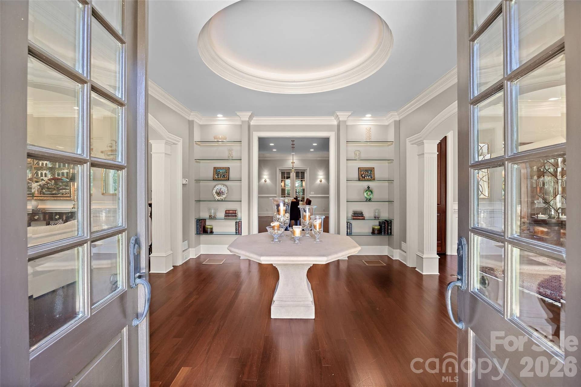 925 Harvard Place, Charlotte, NC 28207 925 Harvard Place, Charlotte, NC 28207