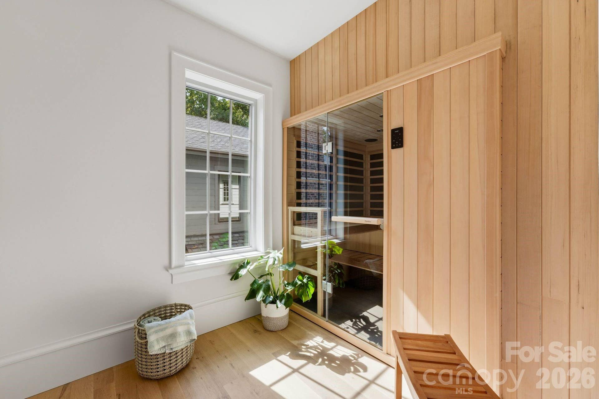 Sauna Room (7'x12')