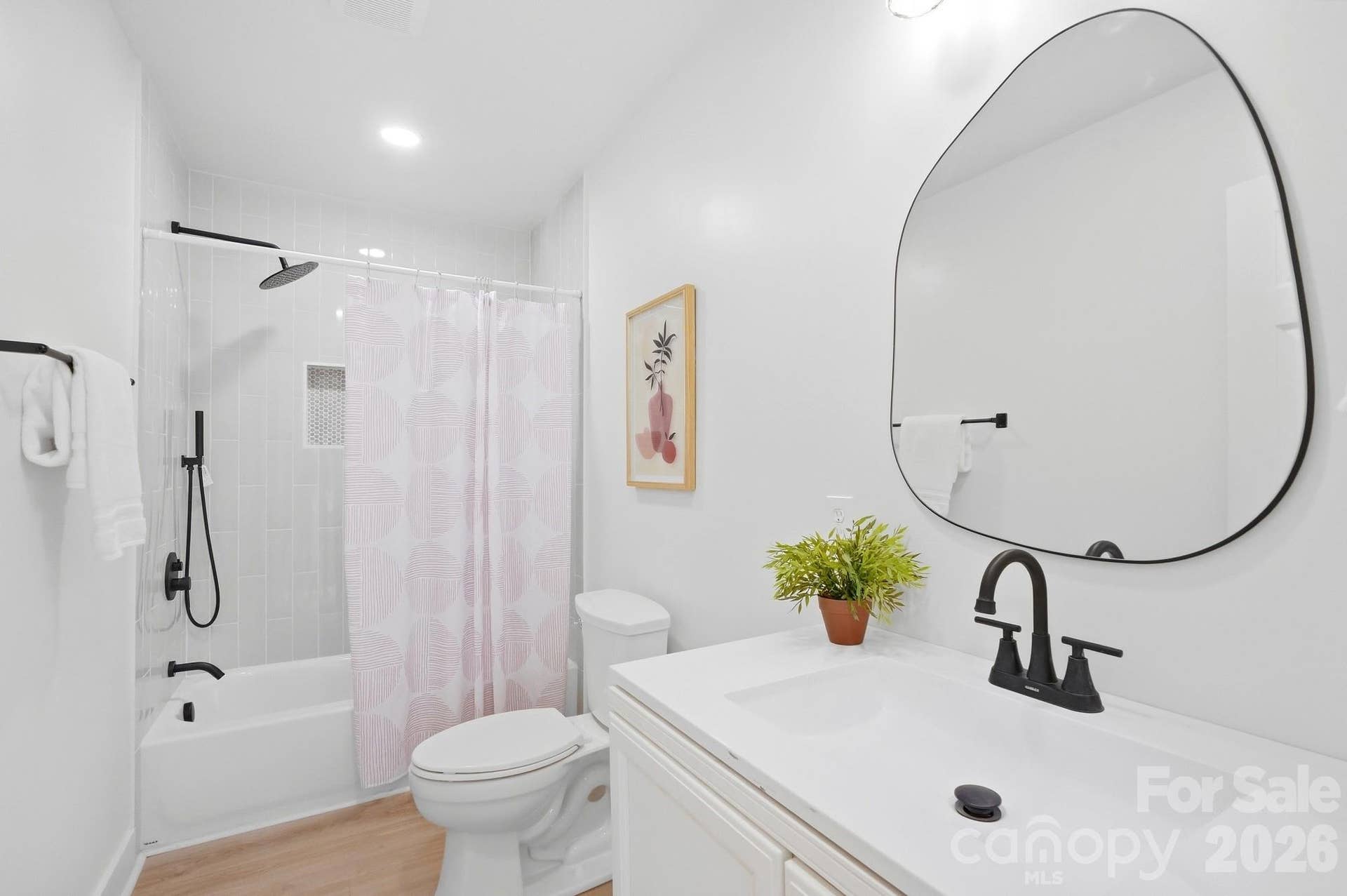211 Spratt Street, Fort Mill, SC 29715 211 Spratt Street, Fort Mill, SC 29715