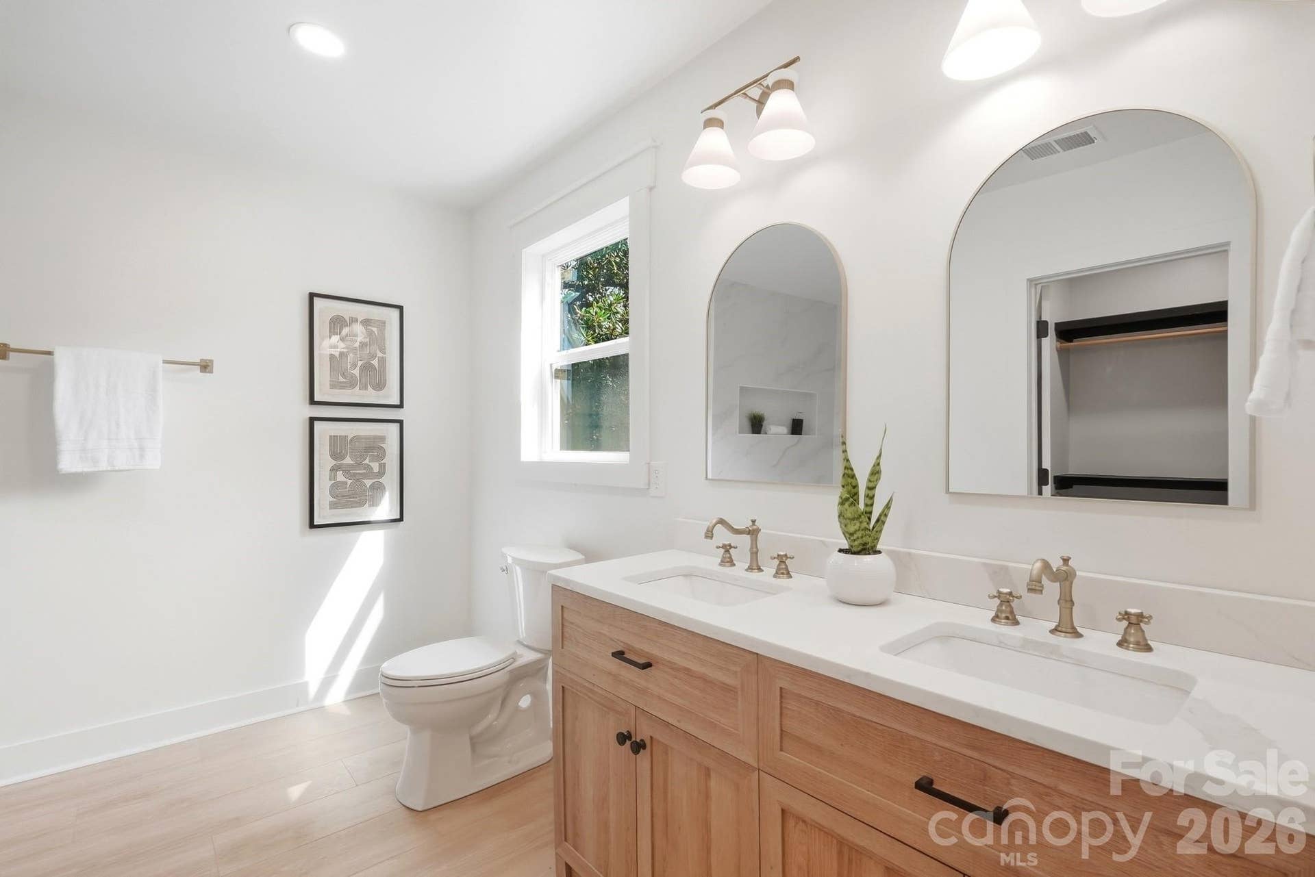 211 Spratt Street, Fort Mill, SC 29715 211 Spratt Street, Fort Mill, SC 29715