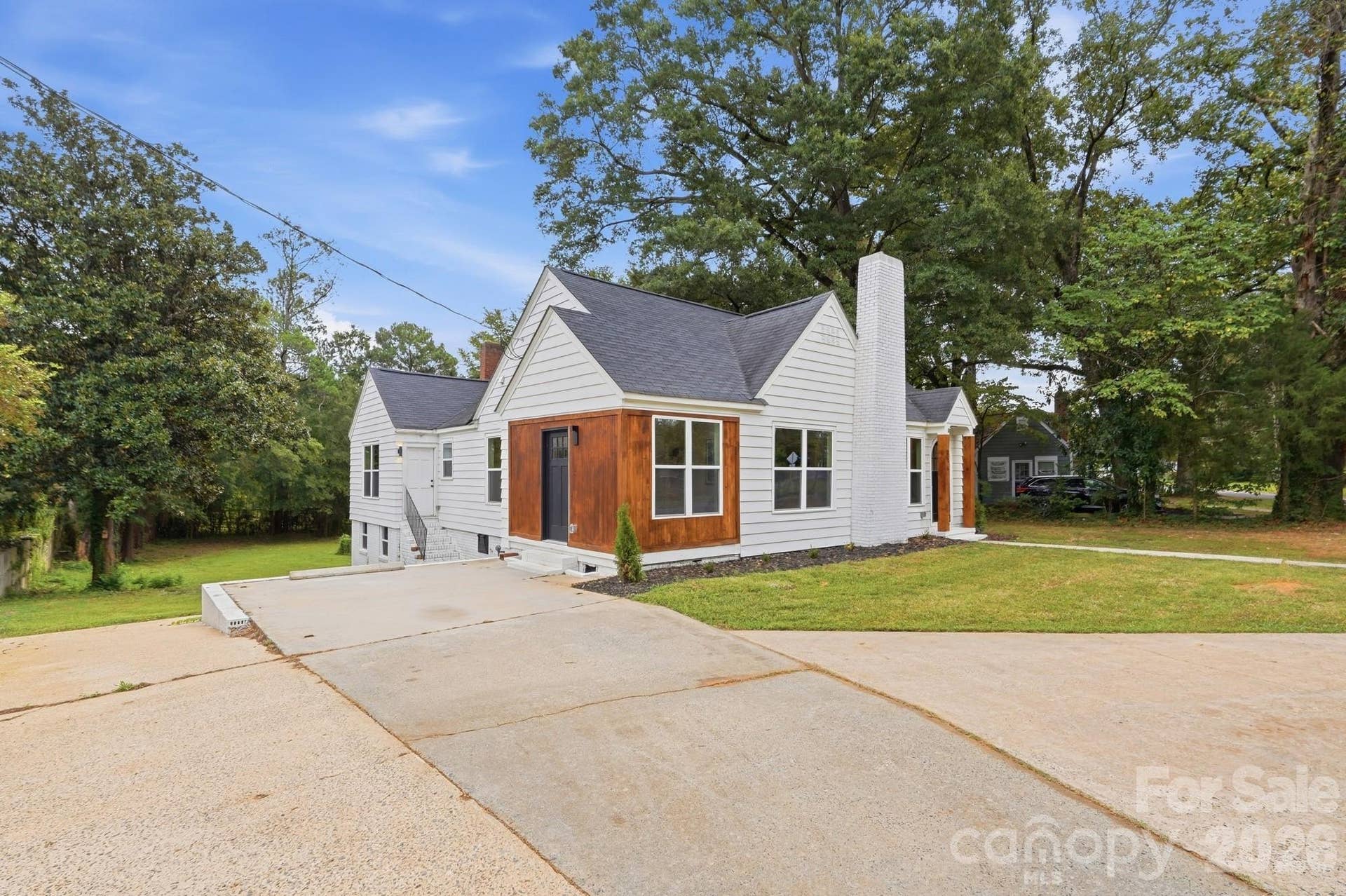 211 Spratt Street, Fort Mill, SC 29715 211 Spratt Street, Fort Mill, SC 29715