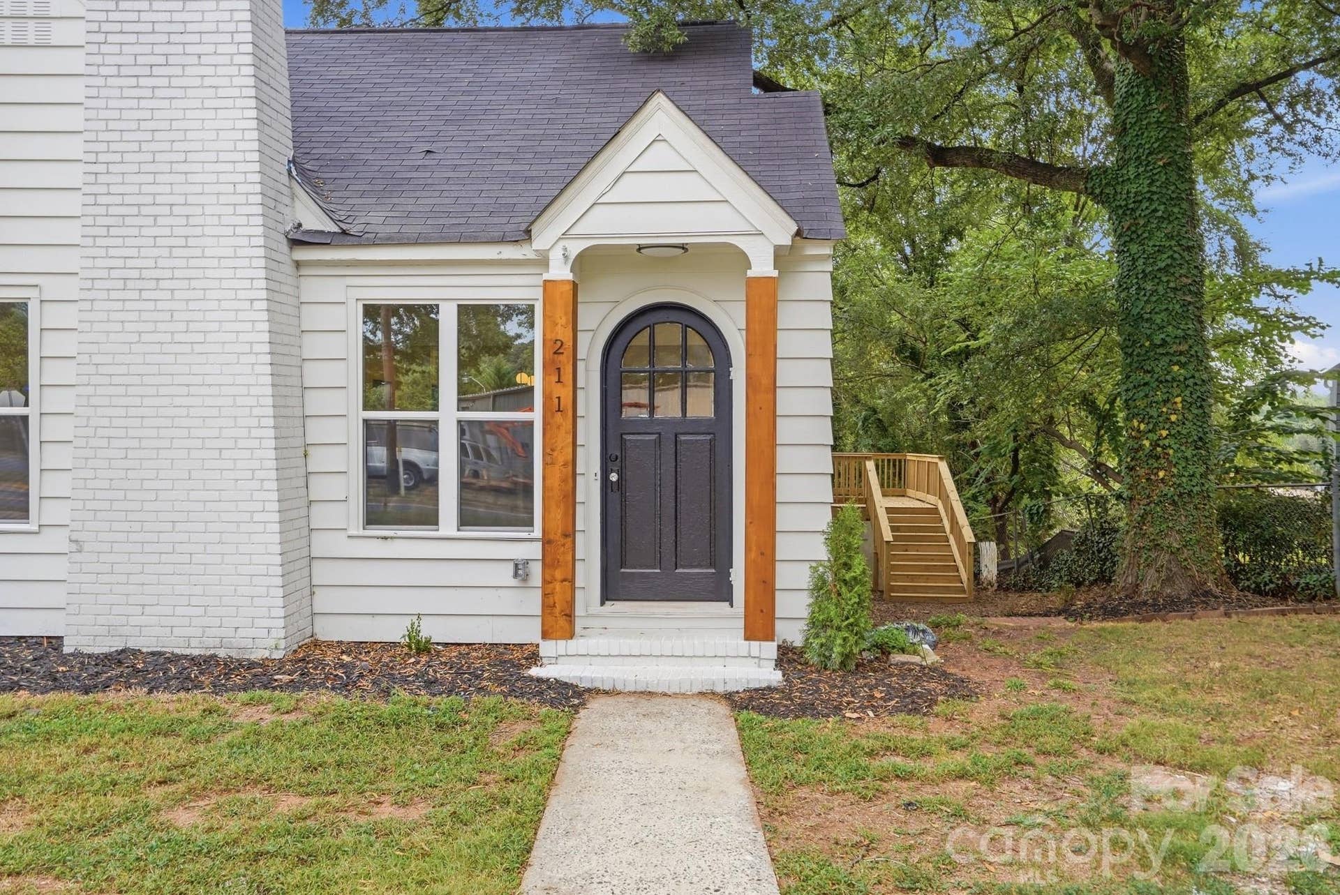 211 Spratt Street, Fort Mill, SC 29715 211 Spratt Street, Fort Mill, SC 29715