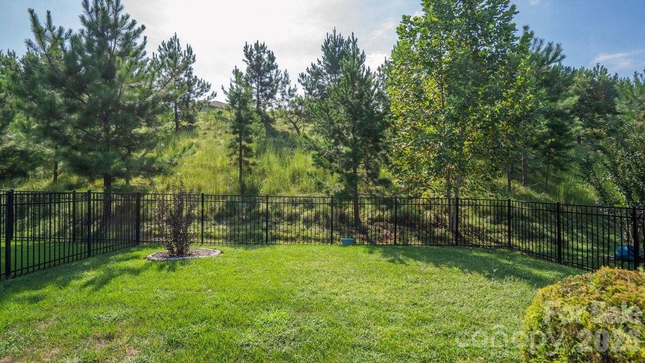 4927 Looking Glass Trail, Denver, NC 28037 4927 Looking Glass Trail, Denver, NC 28037