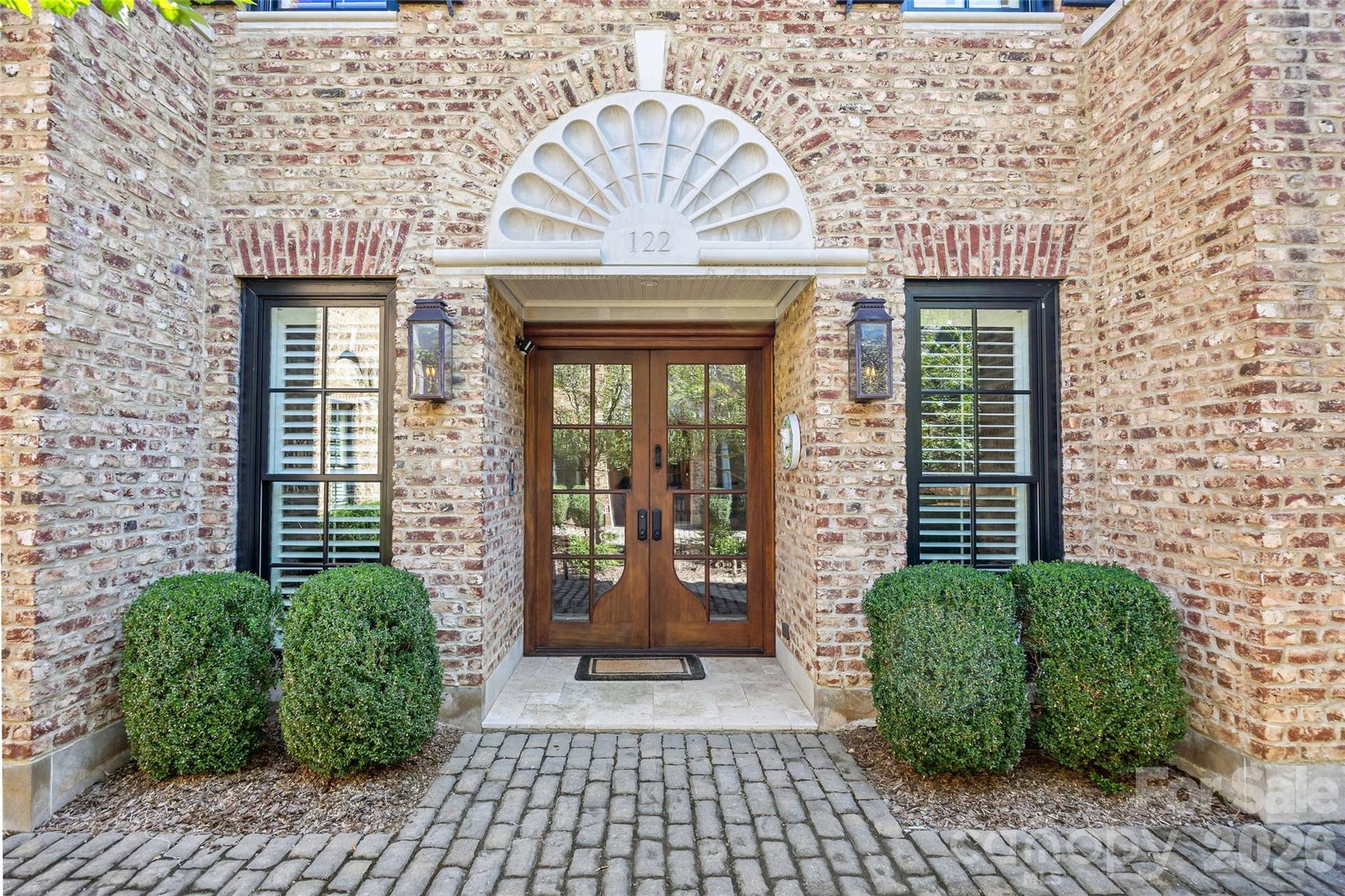 122 Cottage Place, Charlotte, NC 28207 Entry to Unit