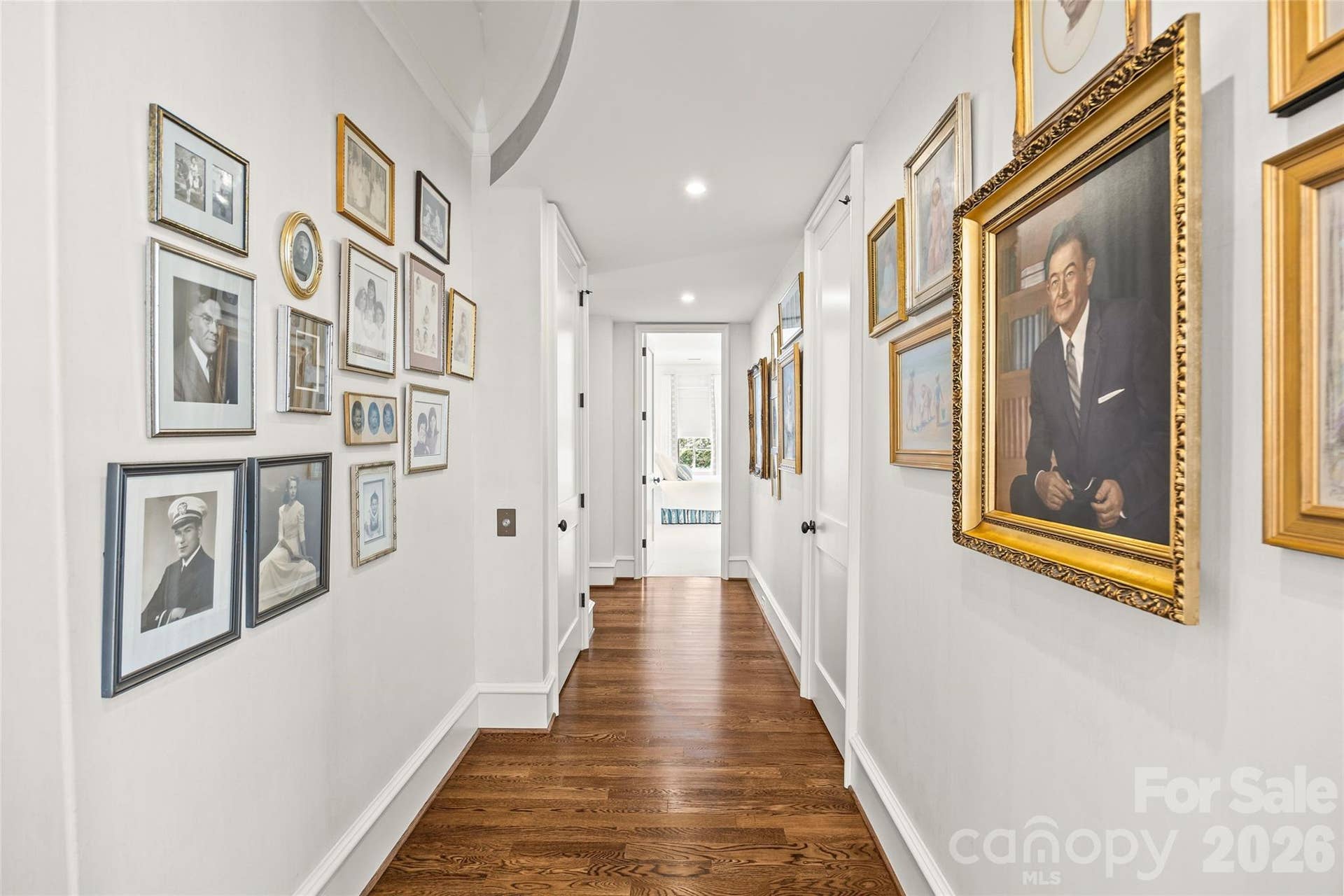 122 Cottage Place, Charlotte, NC 28207 Hallway