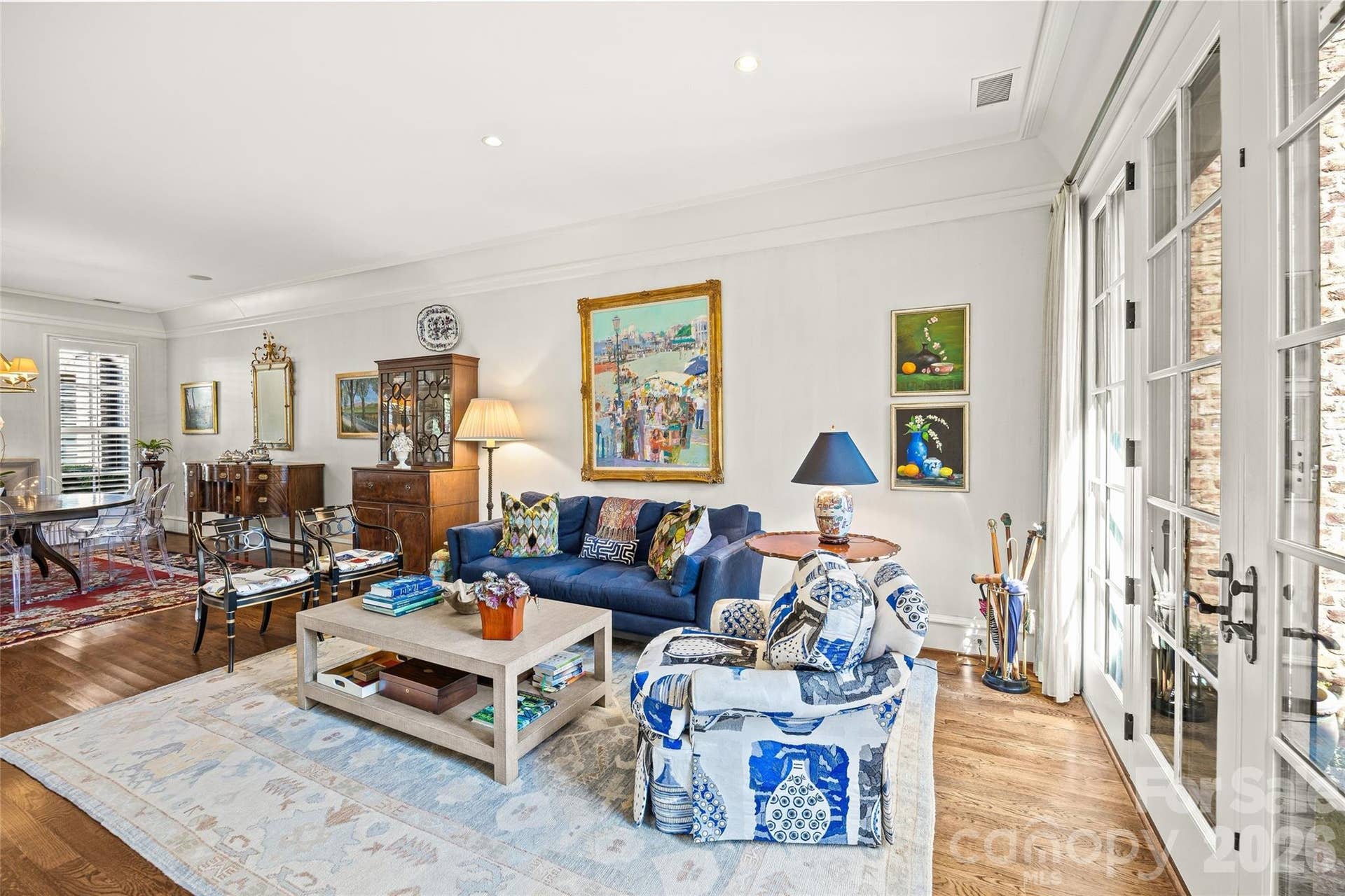 122 Cottage Place, Charlotte, NC 28207 Family Room