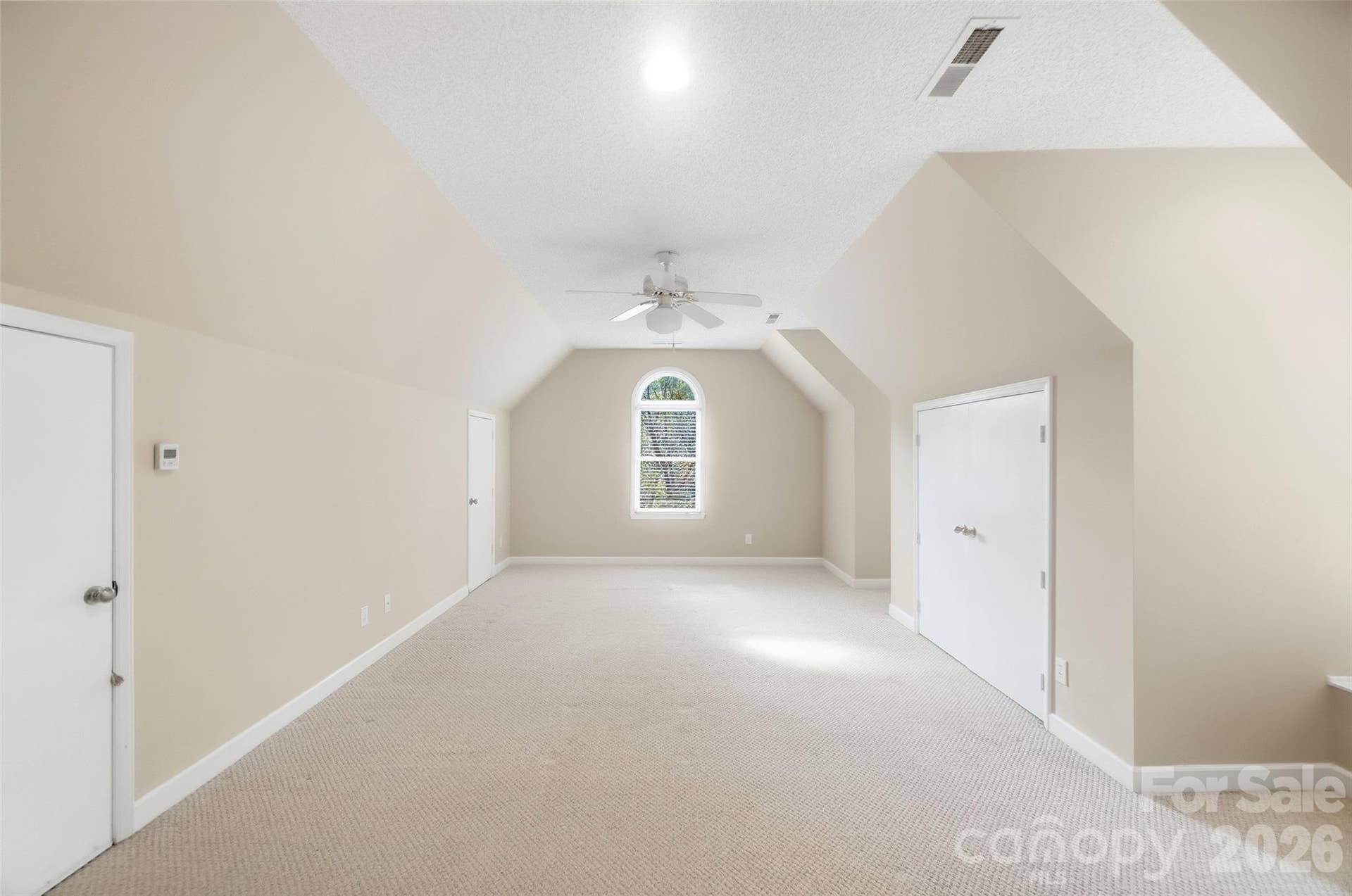 7425 Seton House Lane, Charlotte, NC 28277 Bonus / Rec room