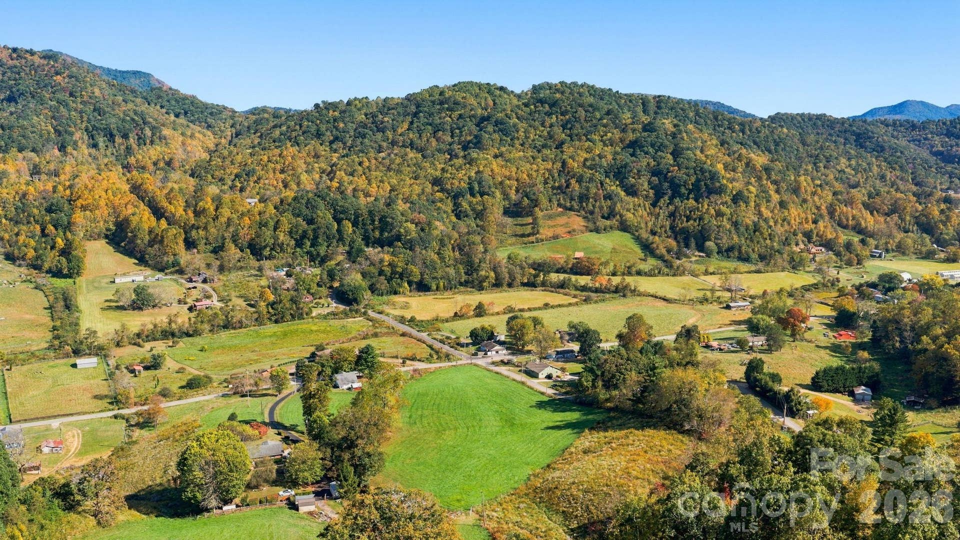 000 Beaverdam Road, Canton, NC 28716