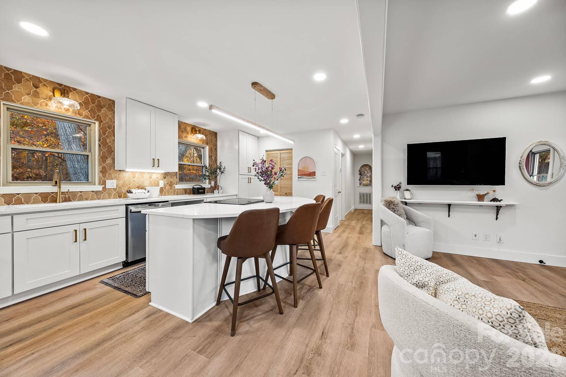 8711 Ellis Road, Waxhaw, NC 28173 KITCHEN
