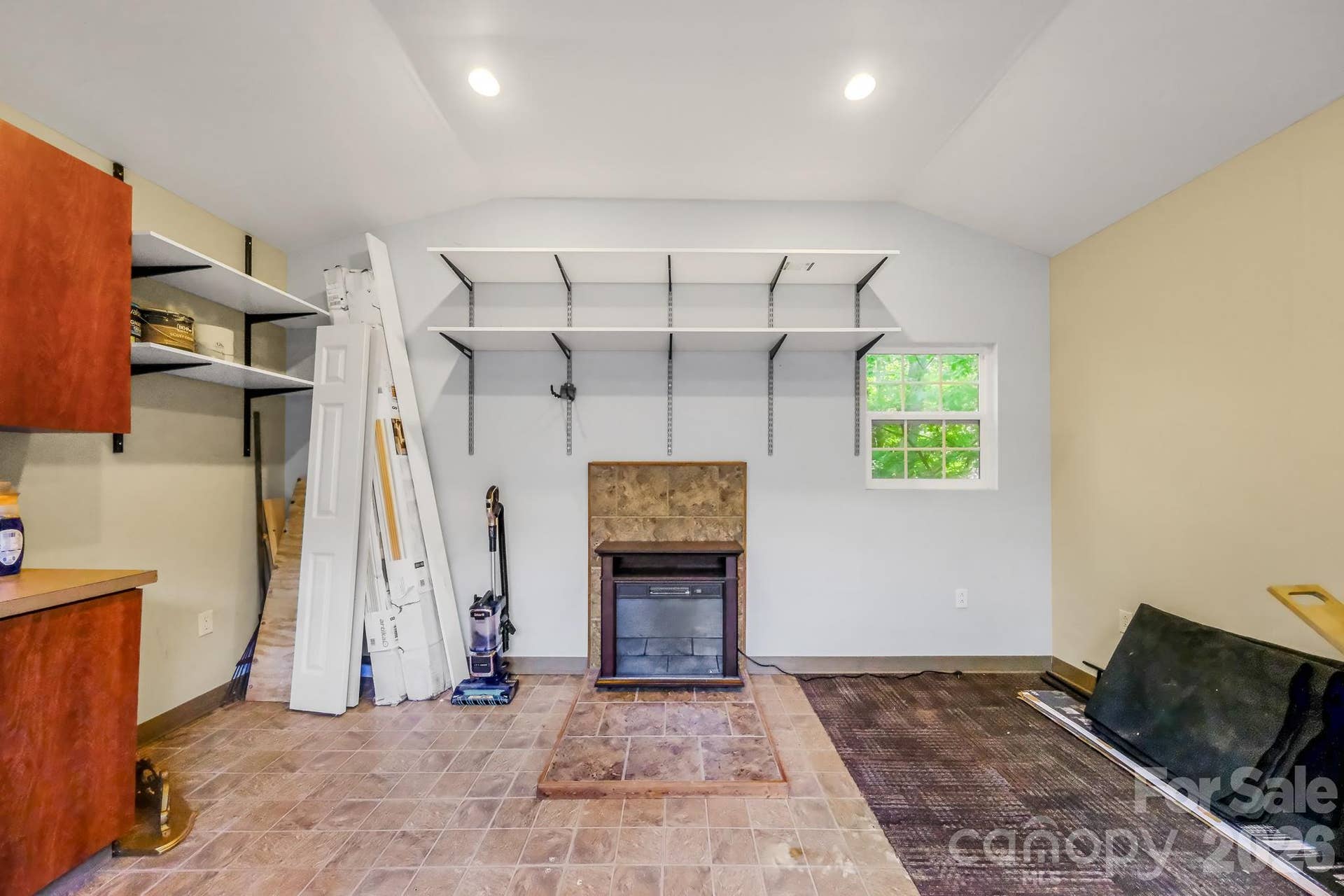 8711 Ellis Road, Waxhaw, NC 28173 SHED INTERIOR