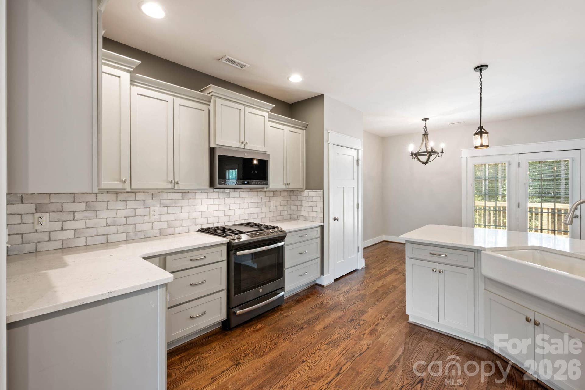 607 Zelkova Street, York, SC 29745 Kitchen main level