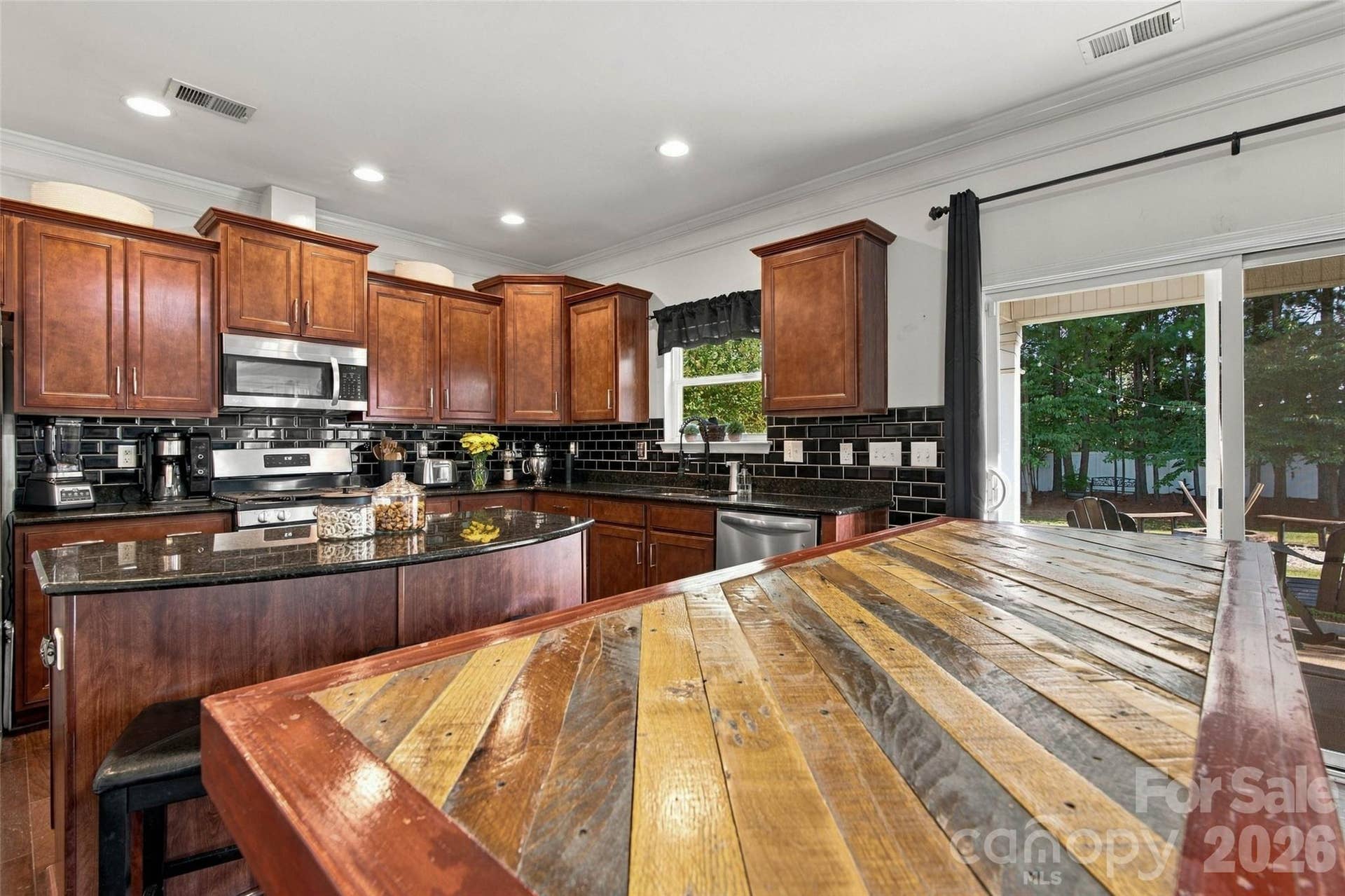 7337 Adirondack Drive, Denver, NC 28037 7337 Adirondack Drive, Denver, NC 28037