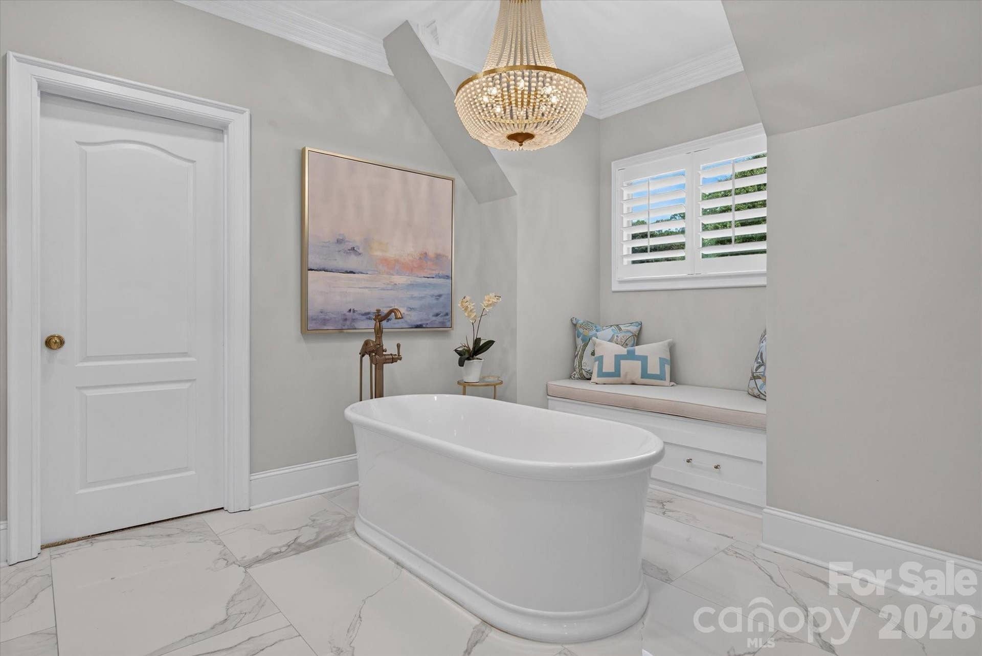 1005 Firethorne Club Drive, Marvin, NC 28173 Free standing tub and window seat
