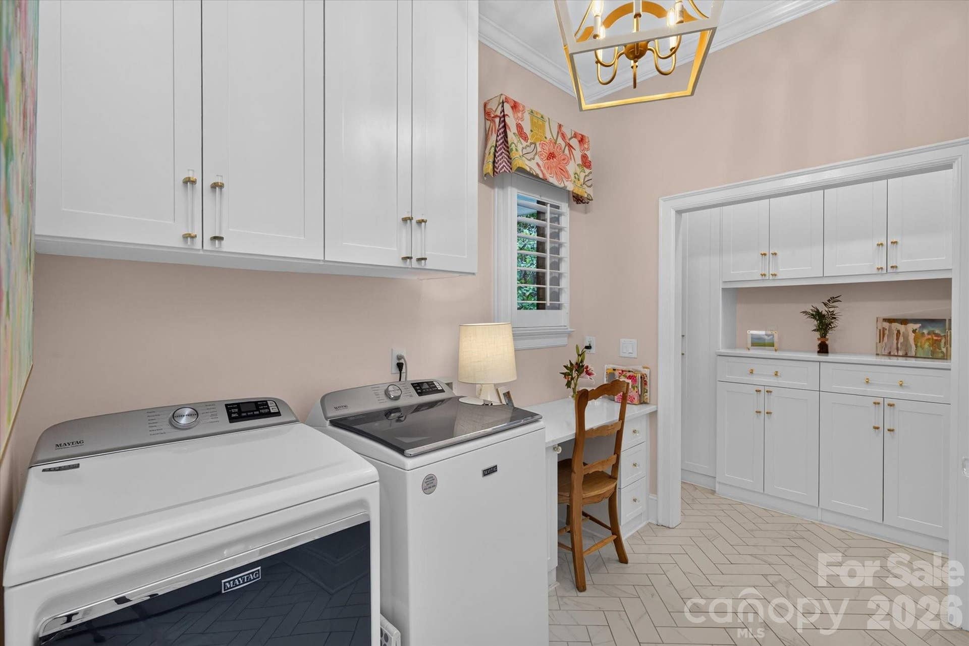 1005 Firethorne Club Drive, Marvin, NC 28173 Updated laundry room with custom built-ins