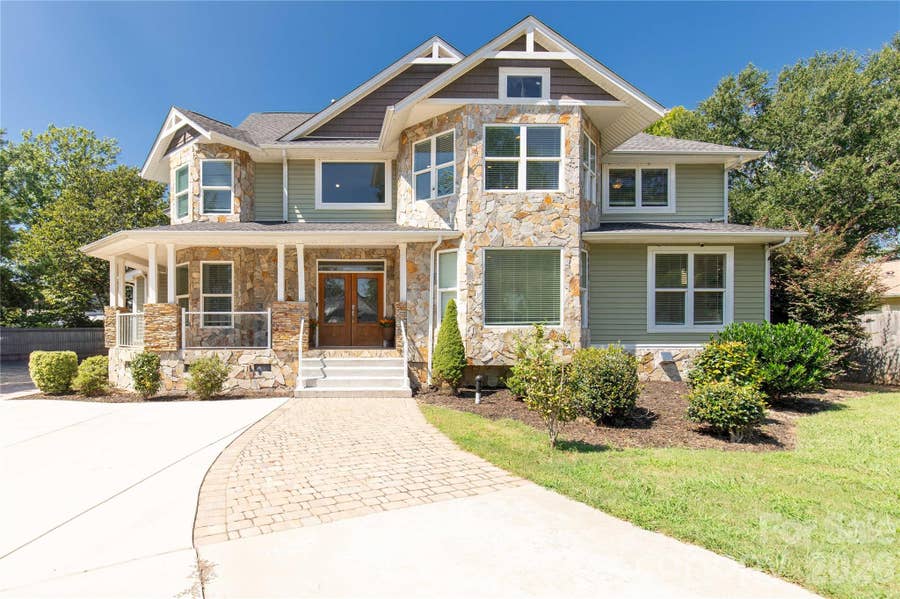 Property photo for 5555 Riverfront Road, Lake Wylie, SC