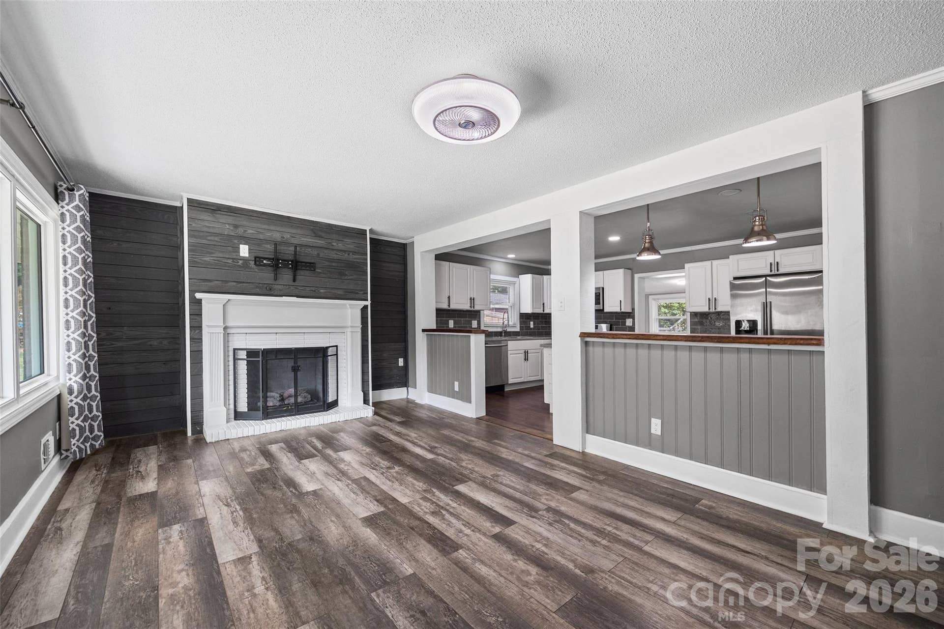 726 Forest Drive, Gastonia, NC 28054 726 Forest Drive, Gastonia, NC 28054