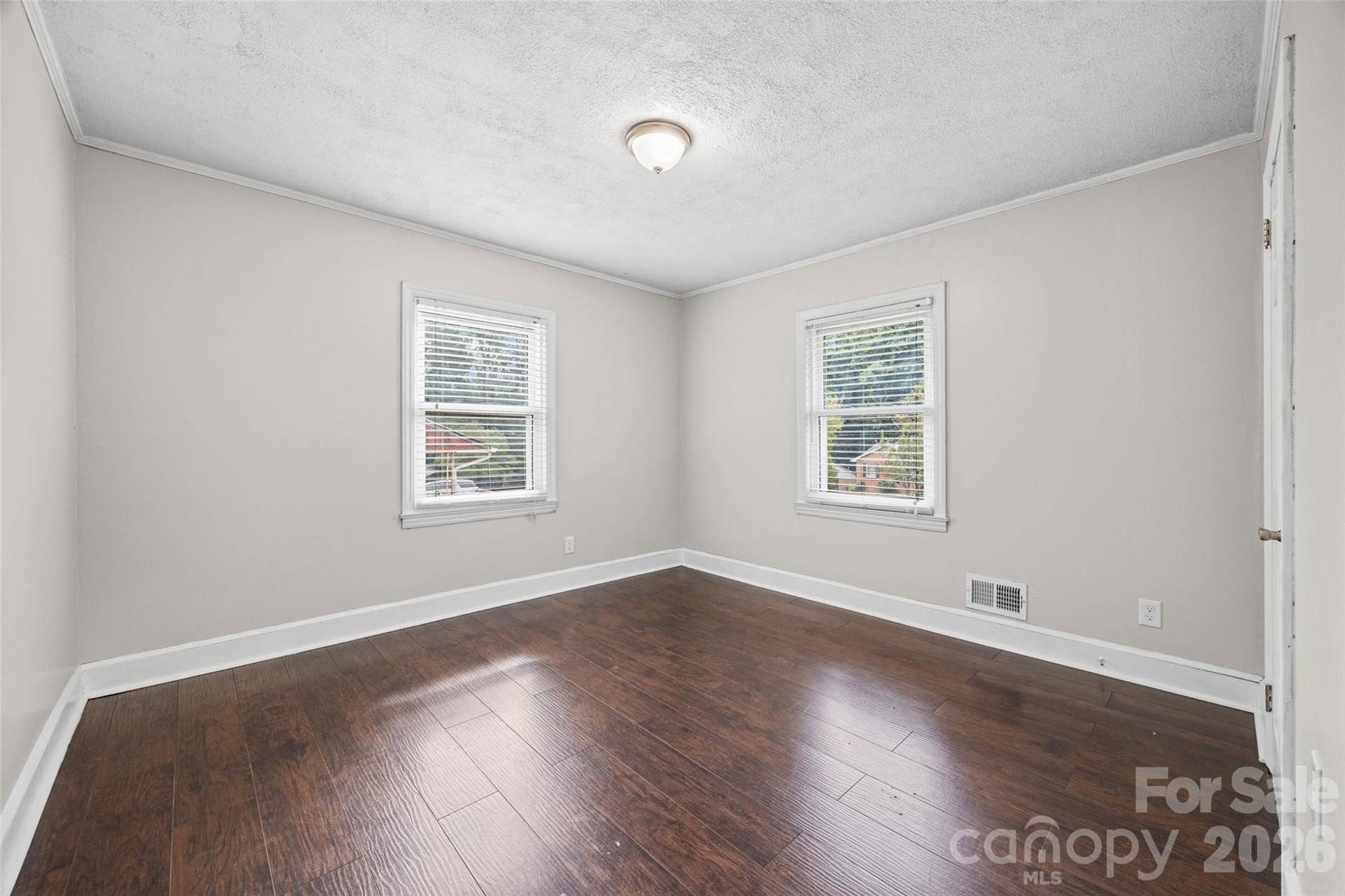 726 Forest Drive, Gastonia, NC 28054 726 Forest Drive, Gastonia, NC 28054