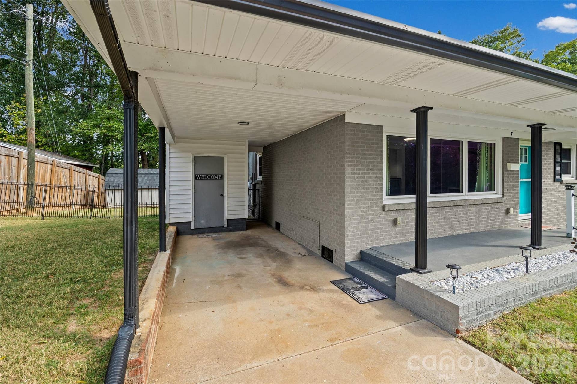 726 Forest Drive, Gastonia, NC 28054 726 Forest Drive, Gastonia, NC 28054