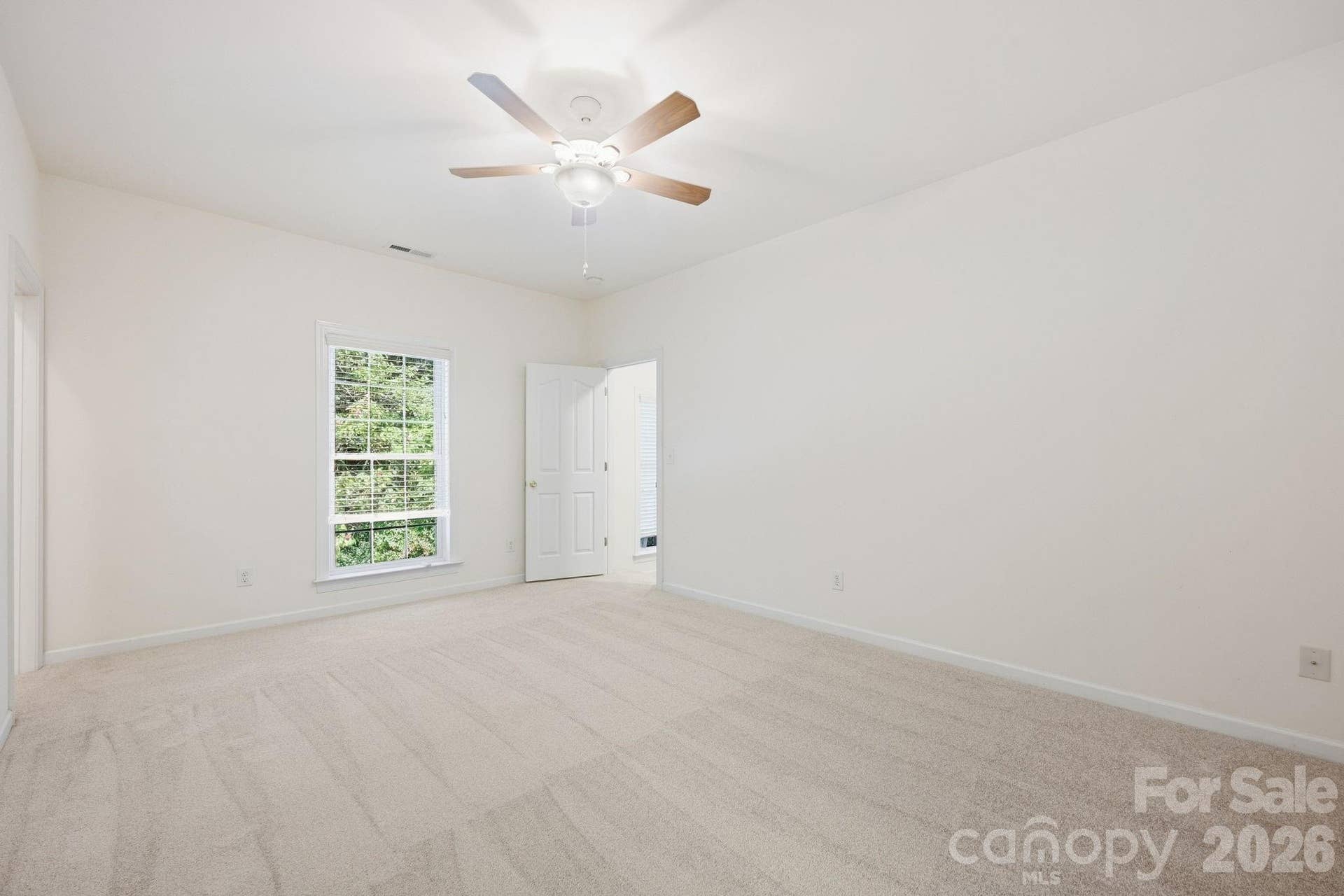 4353 Pine Harbor Drive, Denver, NC 28037 Upstairs Bedroom