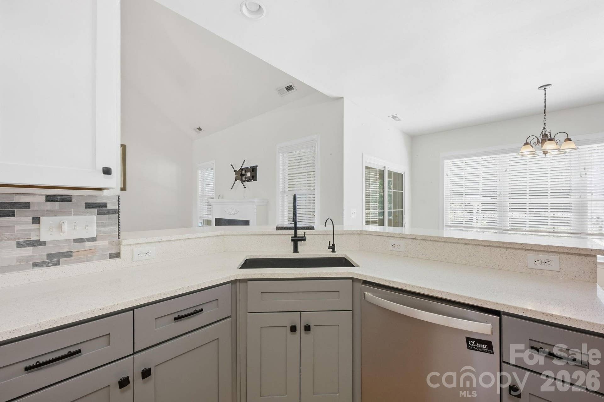 4353 Pine Harbor Drive, Denver, NC 28037 4353 Pine Harbor Drive, Denver, NC 28037