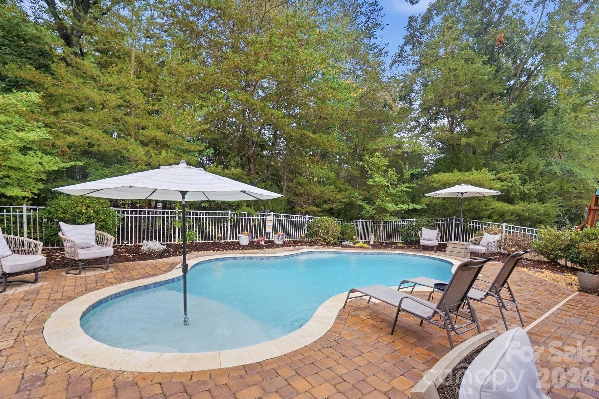 2669 Southern Trace Drive, Waxhaw, NC 28173 Private & Peaceful