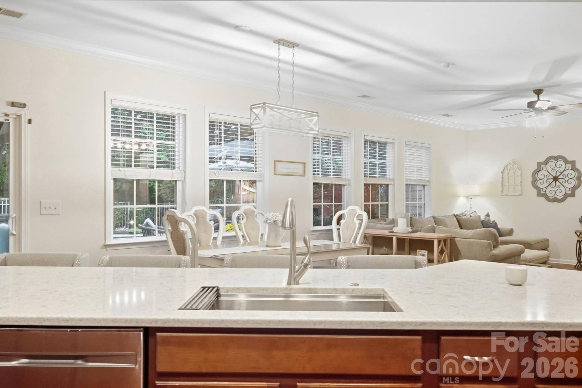 2669 Southern Trace Drive, Waxhaw, NC 28173 Quartz Countertops