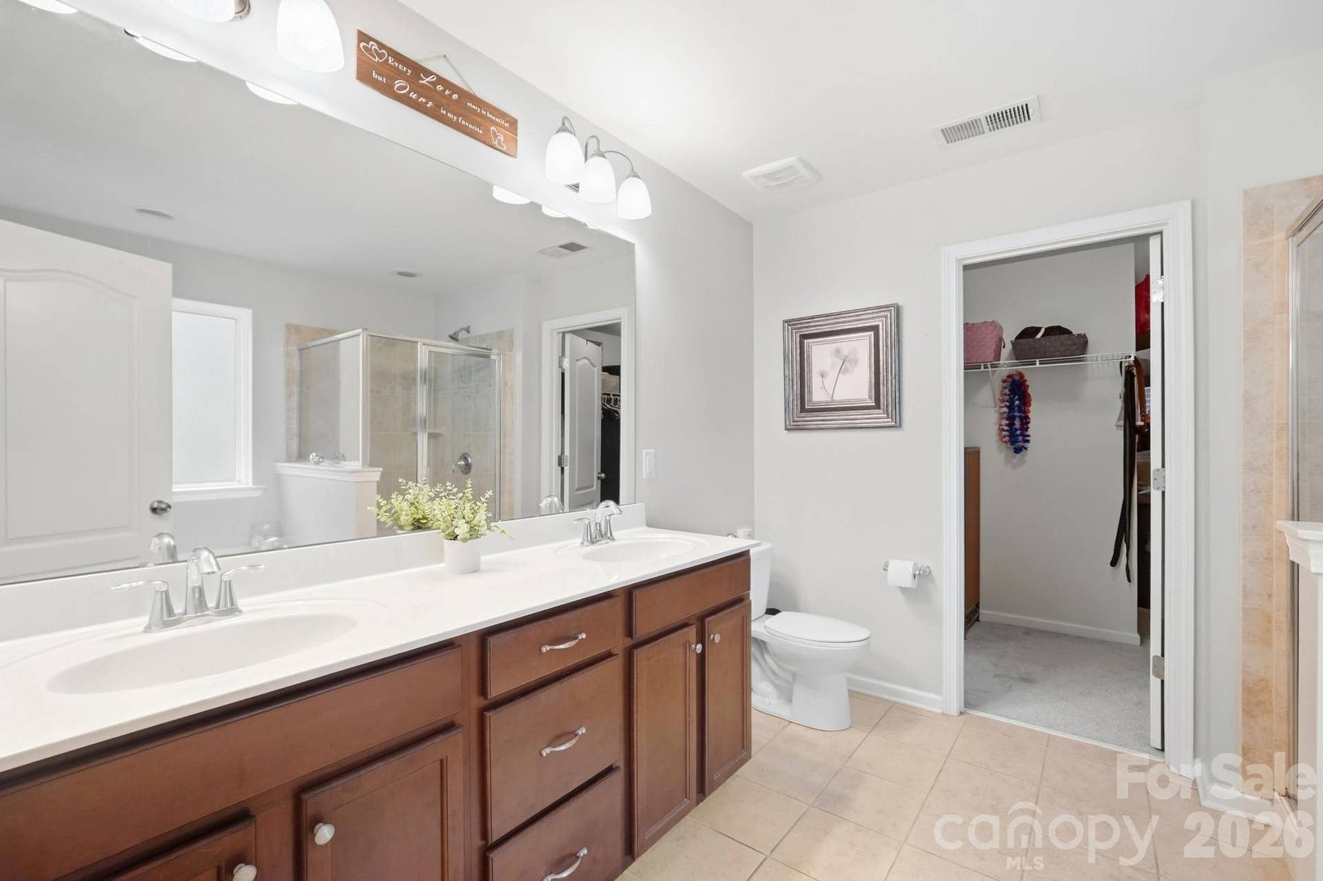 2669 Southern Trace Drive, Waxhaw, NC 28173 Dual Sinks and Ceramic Tile flooring