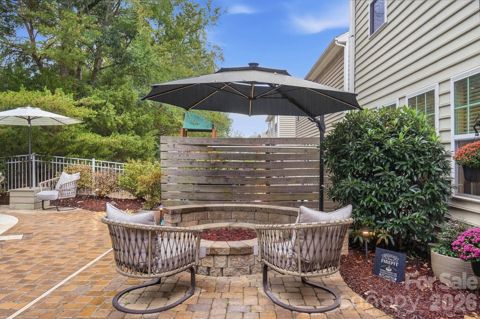 2669 Southern Trace Drive, Waxhaw, NC 28173 Fire Pit w/Bench
