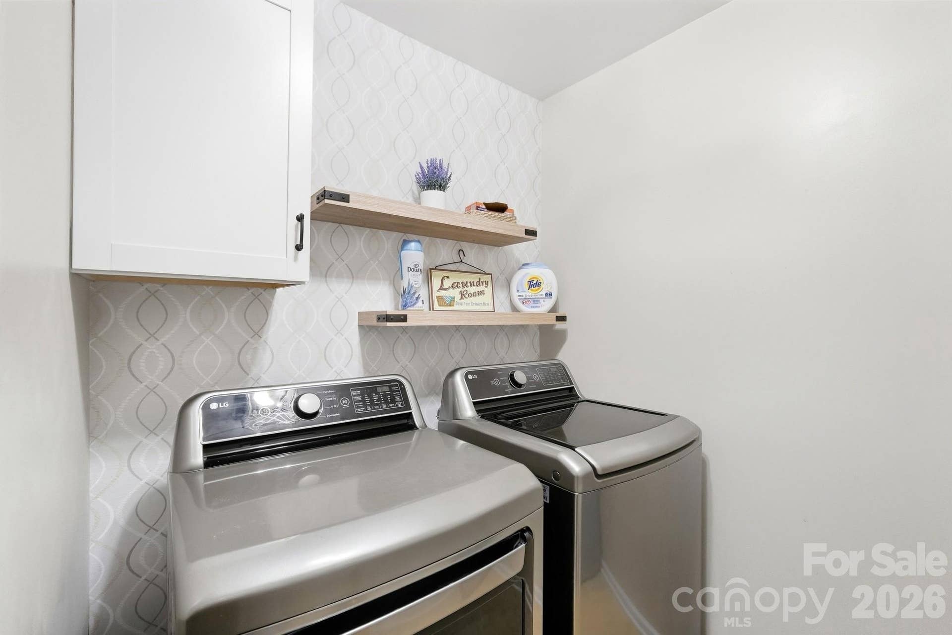 2669 Southern Trace Drive, Waxhaw, NC 28173 Laundry Room