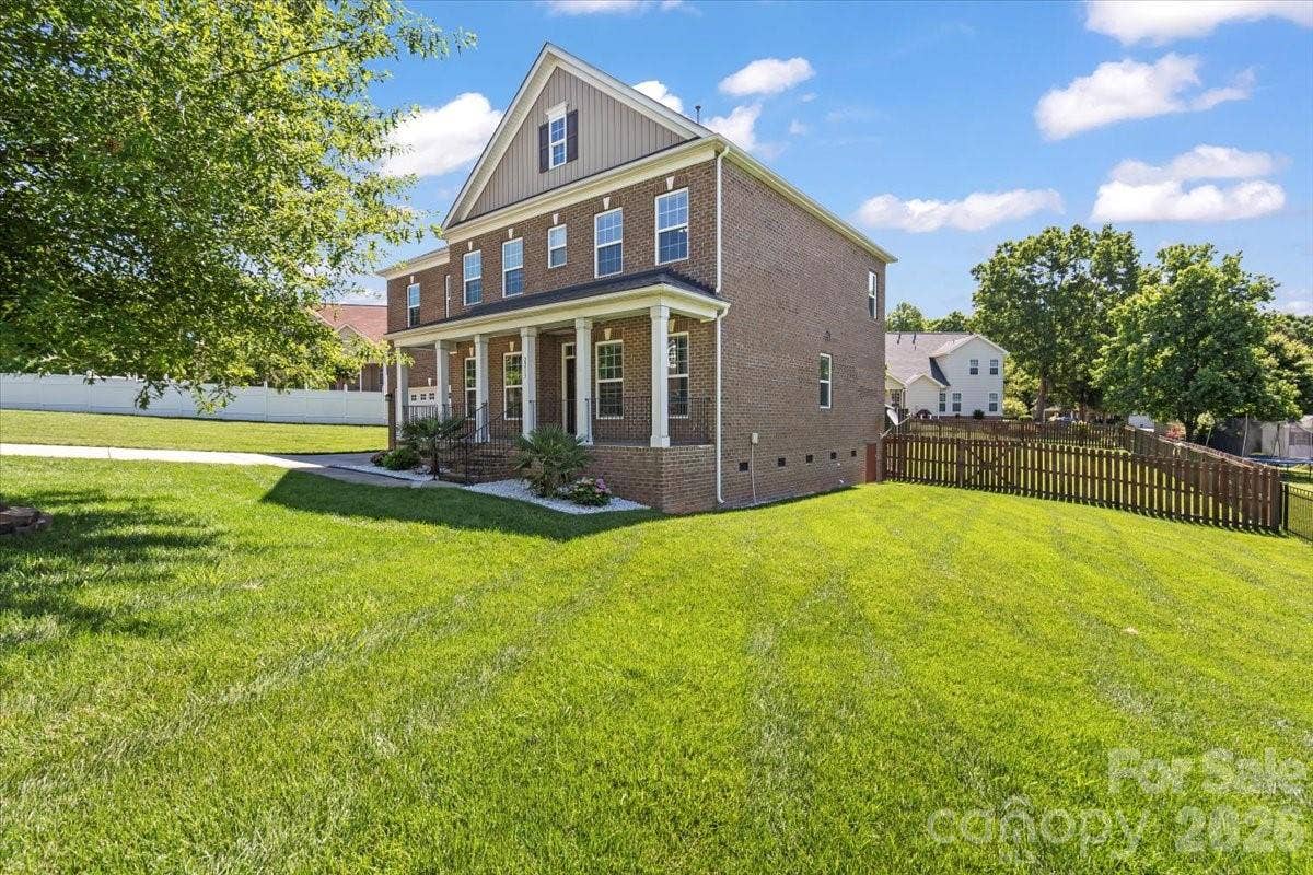 2213 Iron Works Drive, Clover, SC 29710 2213 Iron Works Drive, Clover, SC 29710