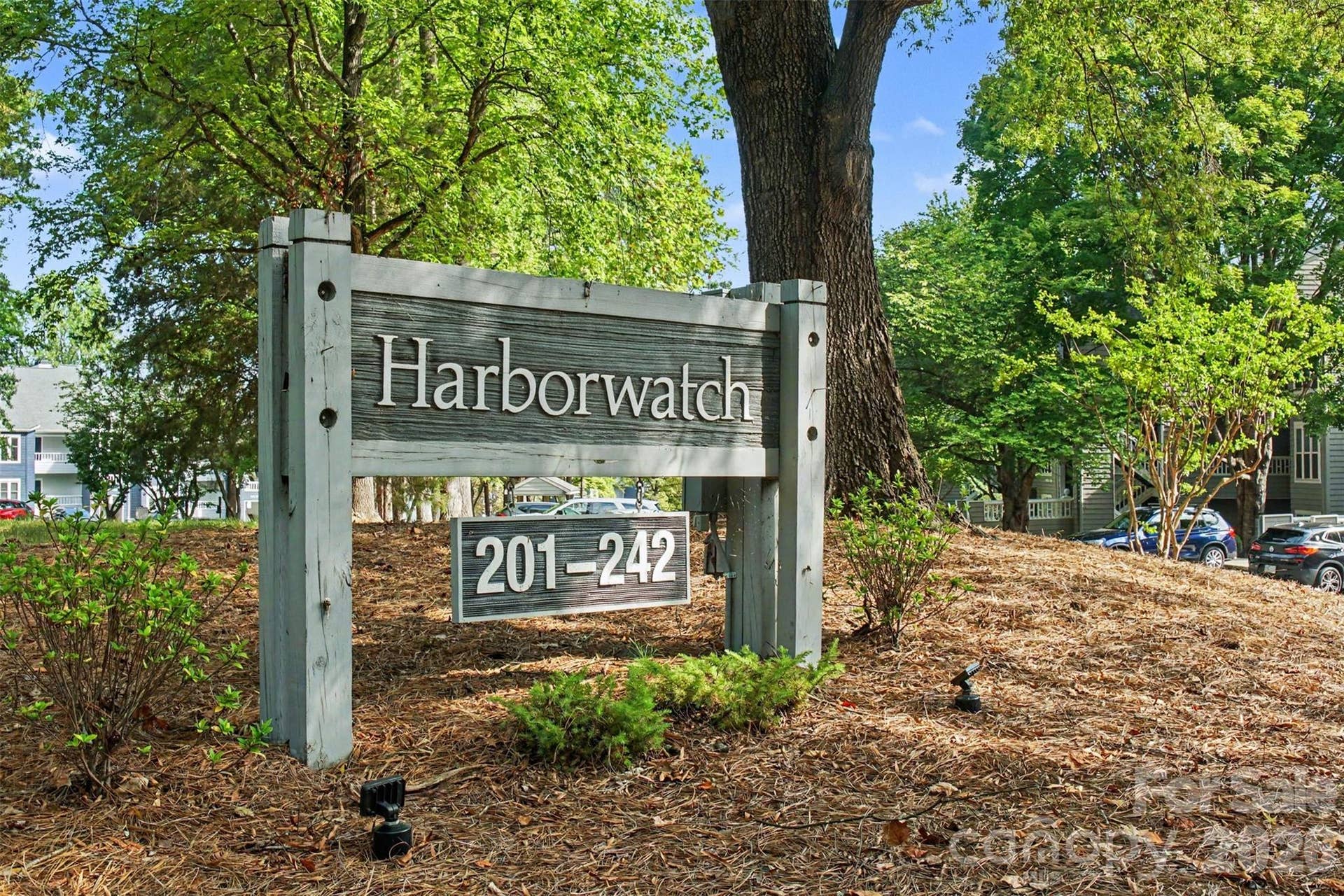 203 Northwest Drive, Davidson, NC 28036