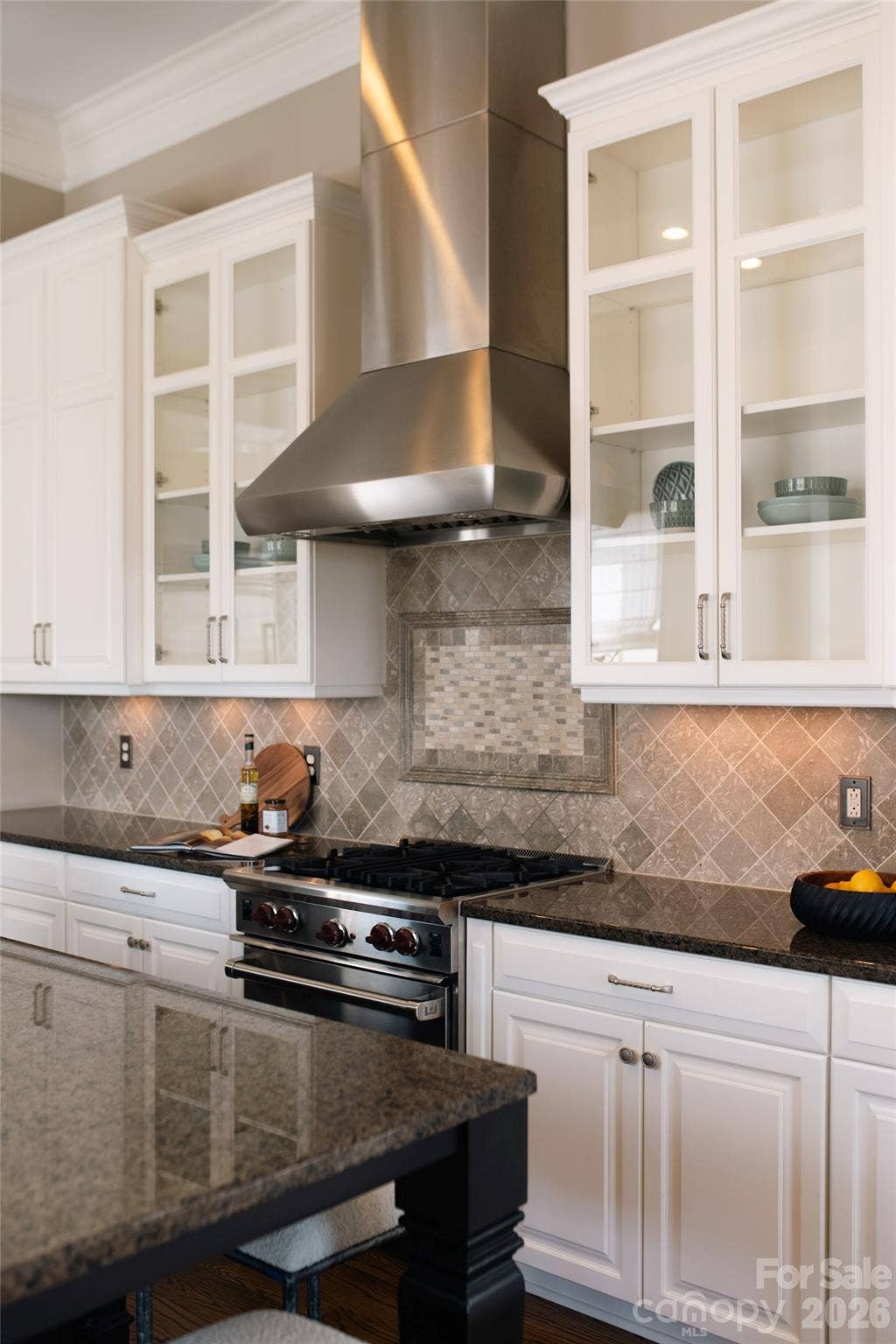 2823 Providence Road, #280, Charlotte, NC 28211 Wolf gas range with stainless hood and tile backsplash