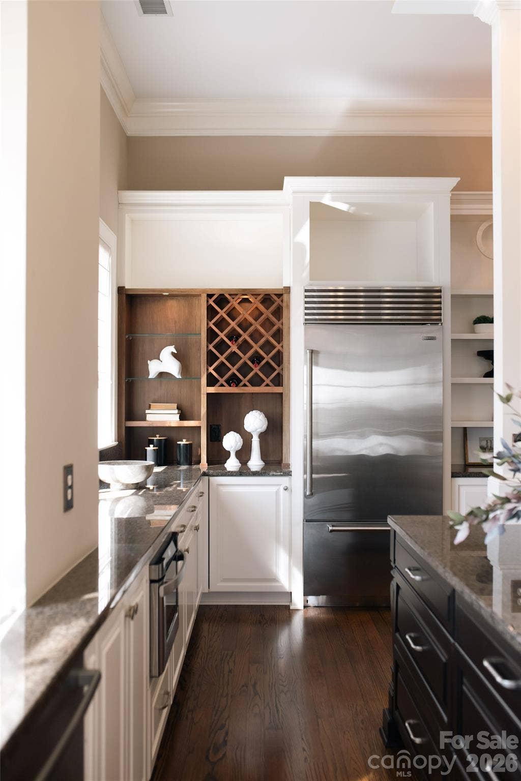 2823 Providence Road, #280, Charlotte, NC 28211 Sub-Zero refrigerator and built-in wine storage