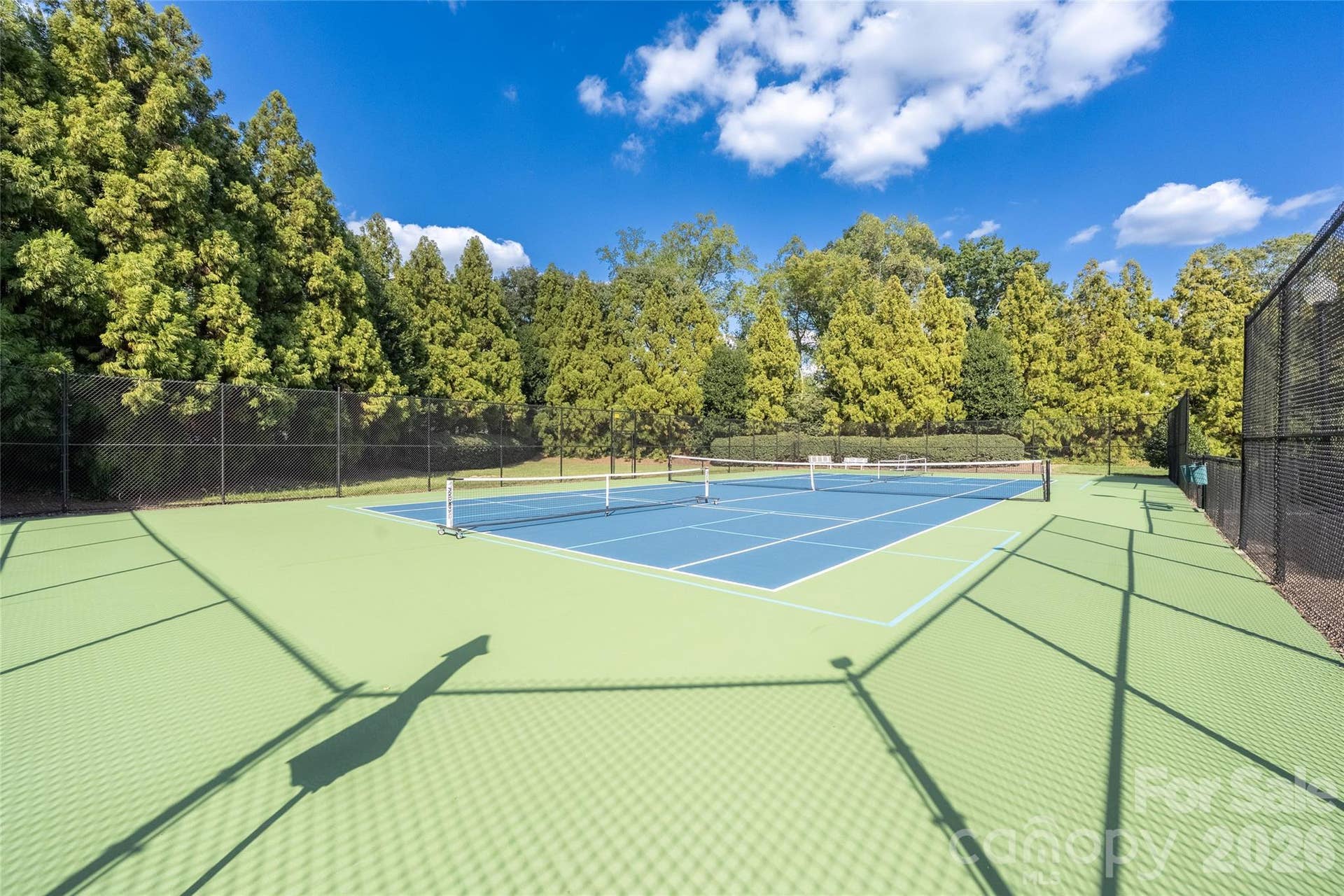 2823 Providence Road, #280, Charlotte, NC 28211 Tennis and pickleball courts