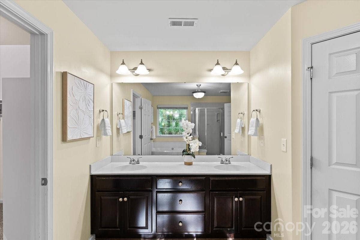 1135 Brookdale Lane, Stanley, NC 28164 1135 Brookdale Lane, Stanley, NC 28164