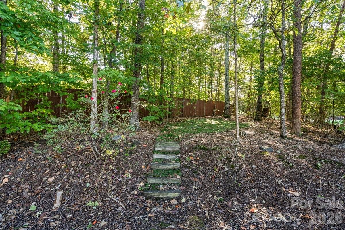 1135 Brookdale Lane, Stanley, NC 28164 1135 Brookdale Lane, Stanley, NC 28164