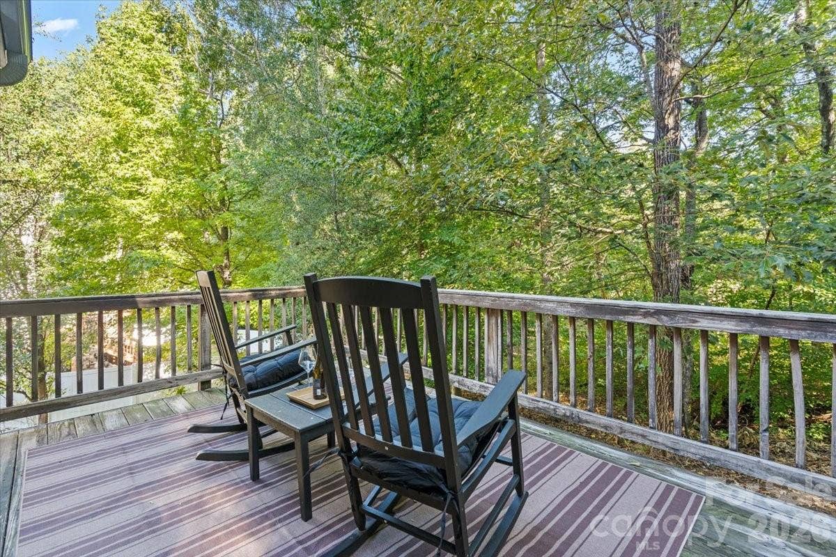 1135 Brookdale Lane, Stanley, NC 28164 1135 Brookdale Lane, Stanley, NC 28164