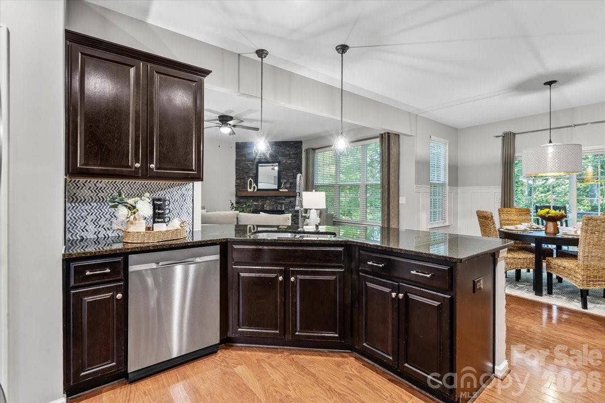 1135 Brookdale Lane, Stanley, NC 28164 1135 Brookdale Lane, Stanley, NC 28164