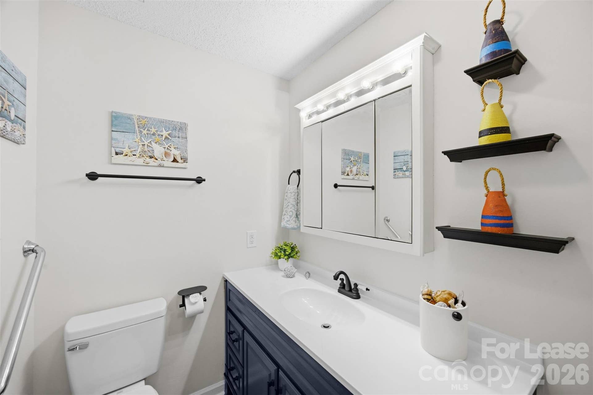 8157 Cedar Glen Drive, Charlotte, NC 28212 8157 Cedar Glen Drive, Charlotte, NC 28212