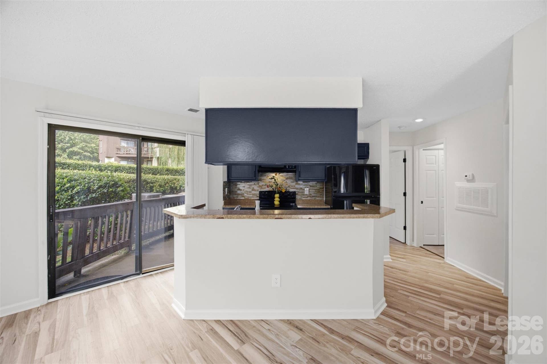 8157 Cedar Glen Drive, Charlotte, NC 28212 8157 Cedar Glen Drive, Charlotte, NC 28212