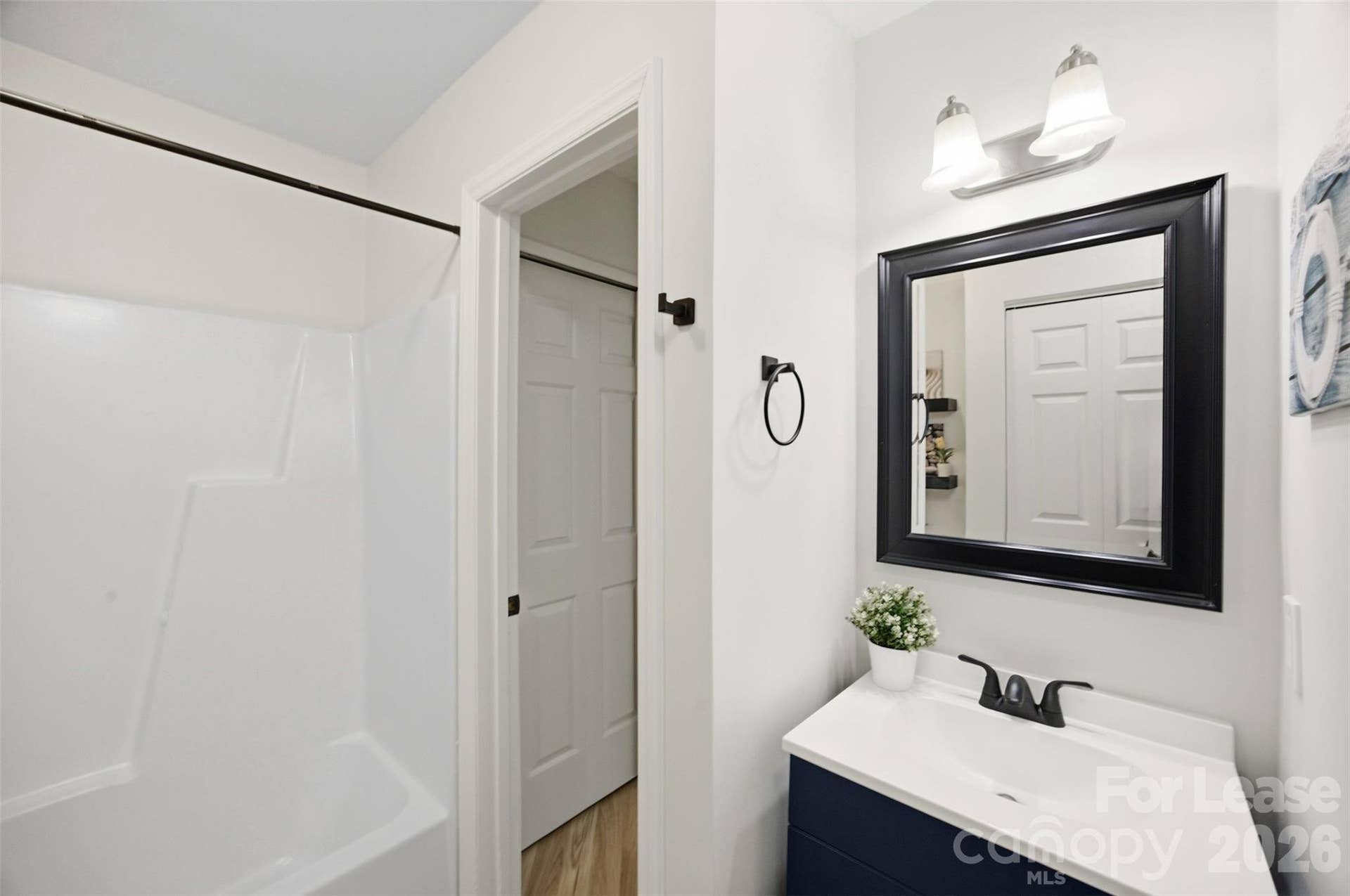 8157 Cedar Glen Drive, Charlotte, NC 28212 8157 Cedar Glen Drive, Charlotte, NC 28212